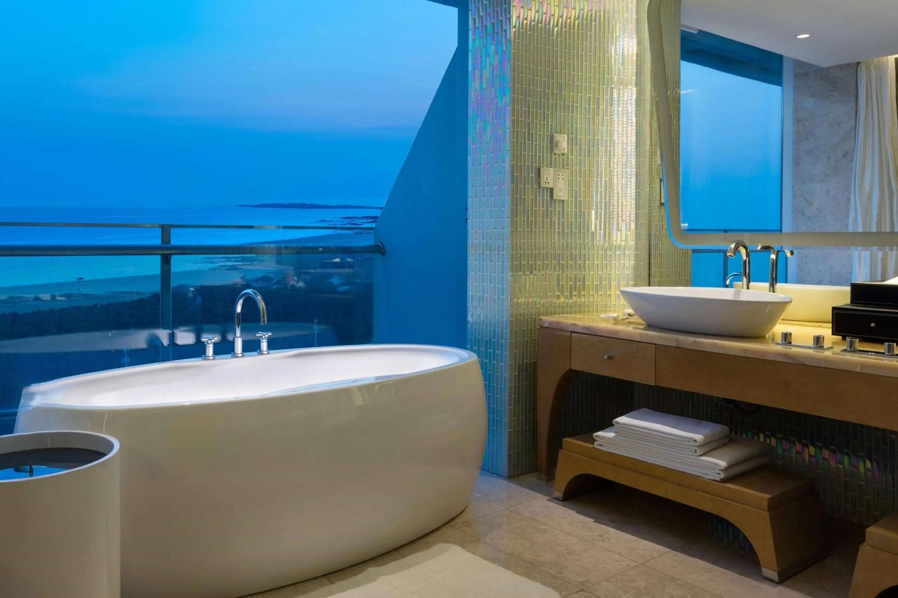 Photo of the whole room in Wyndham Grand Qingdao