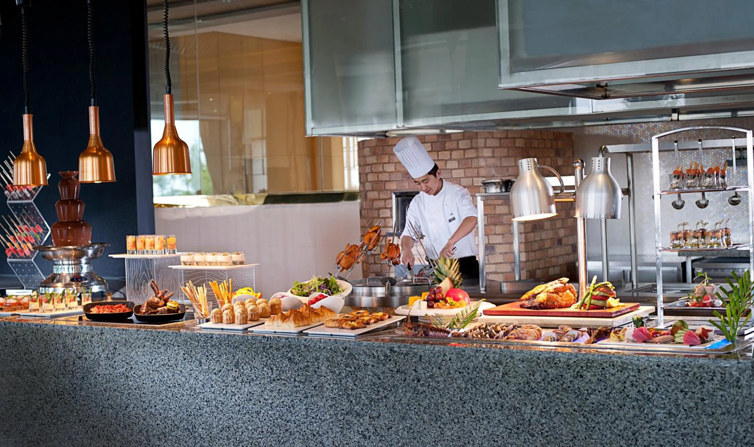 Restaurant/places to eat in Wyndham Grand Qingdao