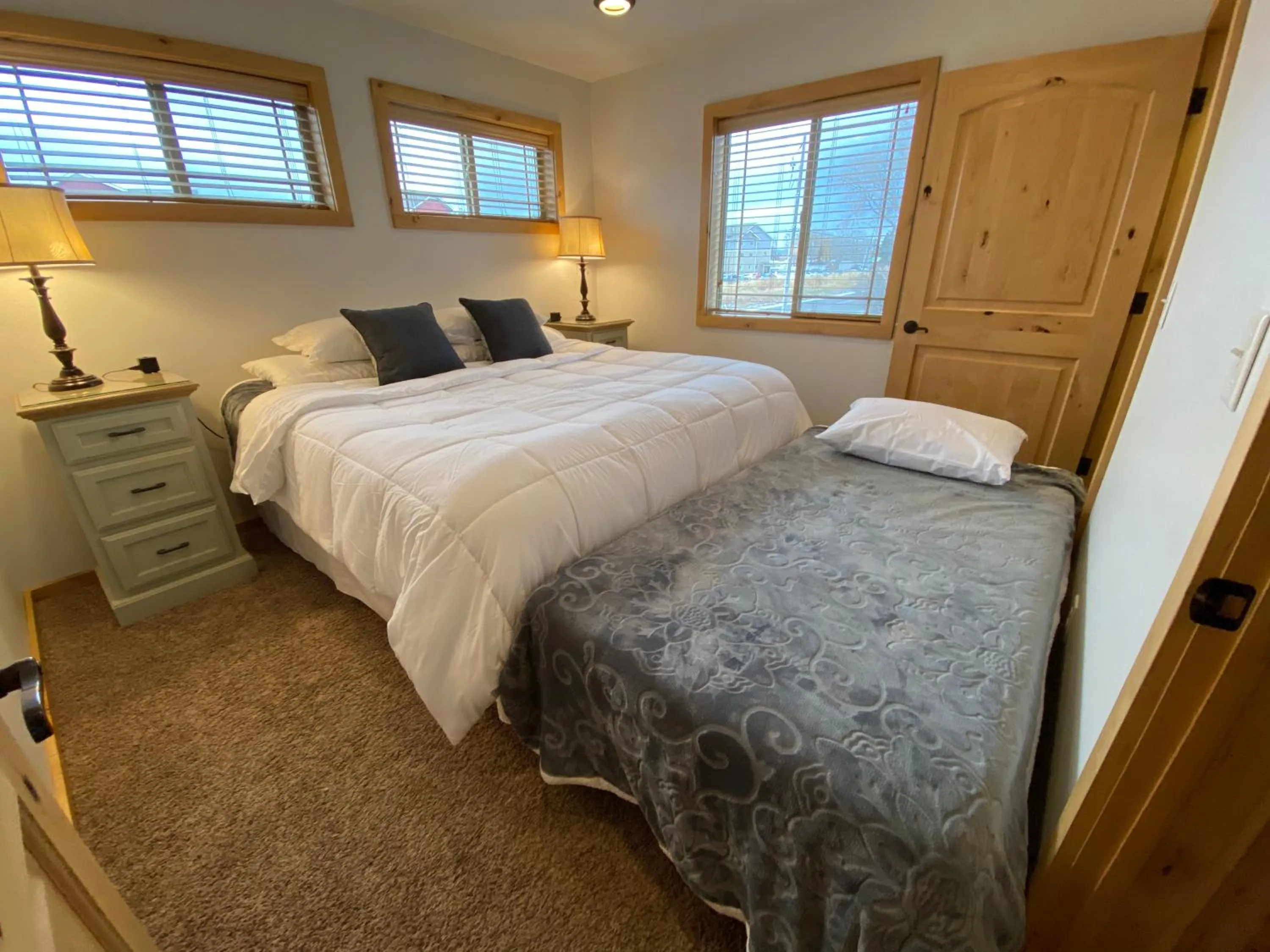 Other, Bed in The Raspberry Garden Luxury Hotel & Suites