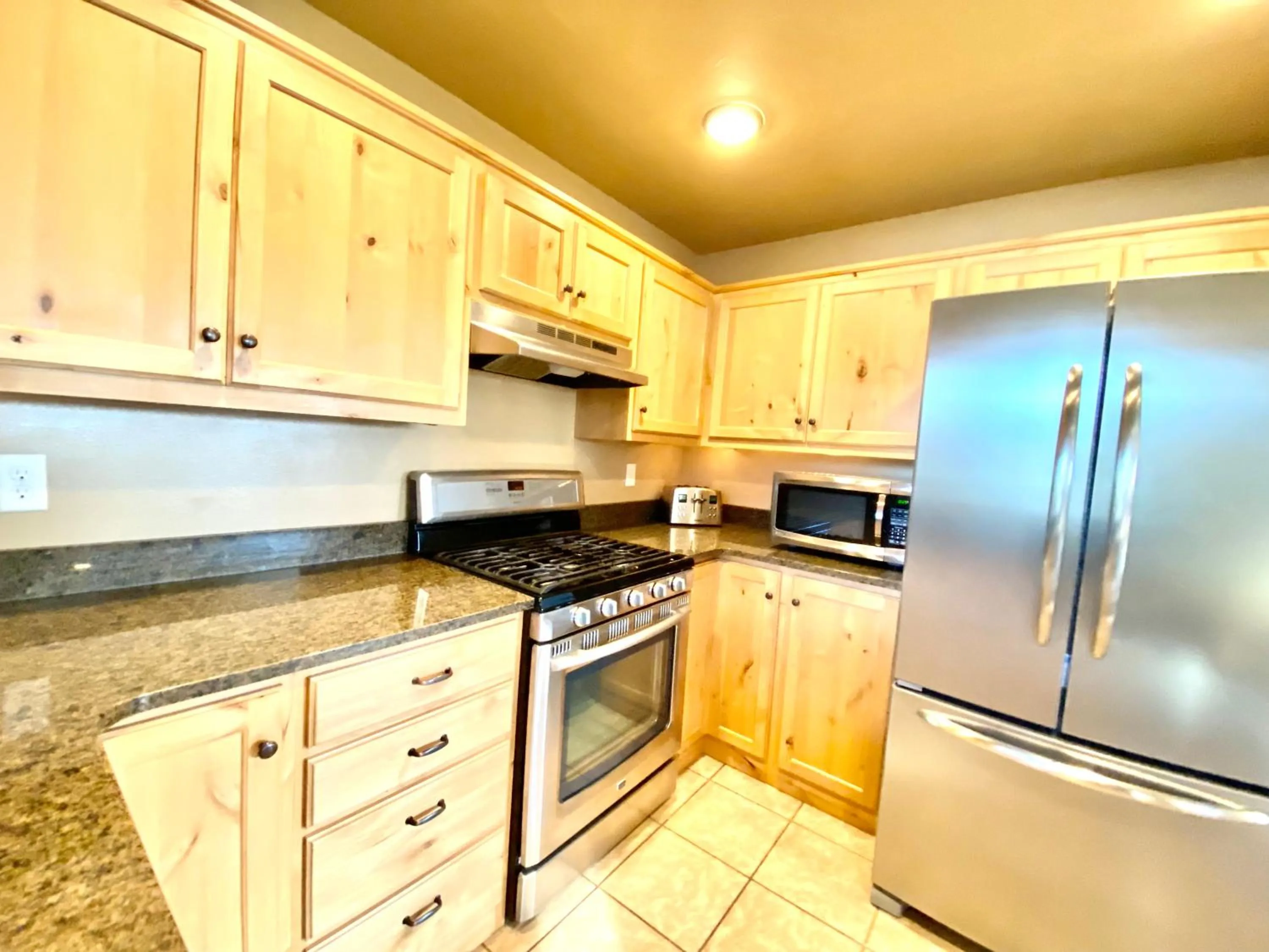 Kitchen or kitchenette in The Raspberry Garden Luxury Hotel & Suites