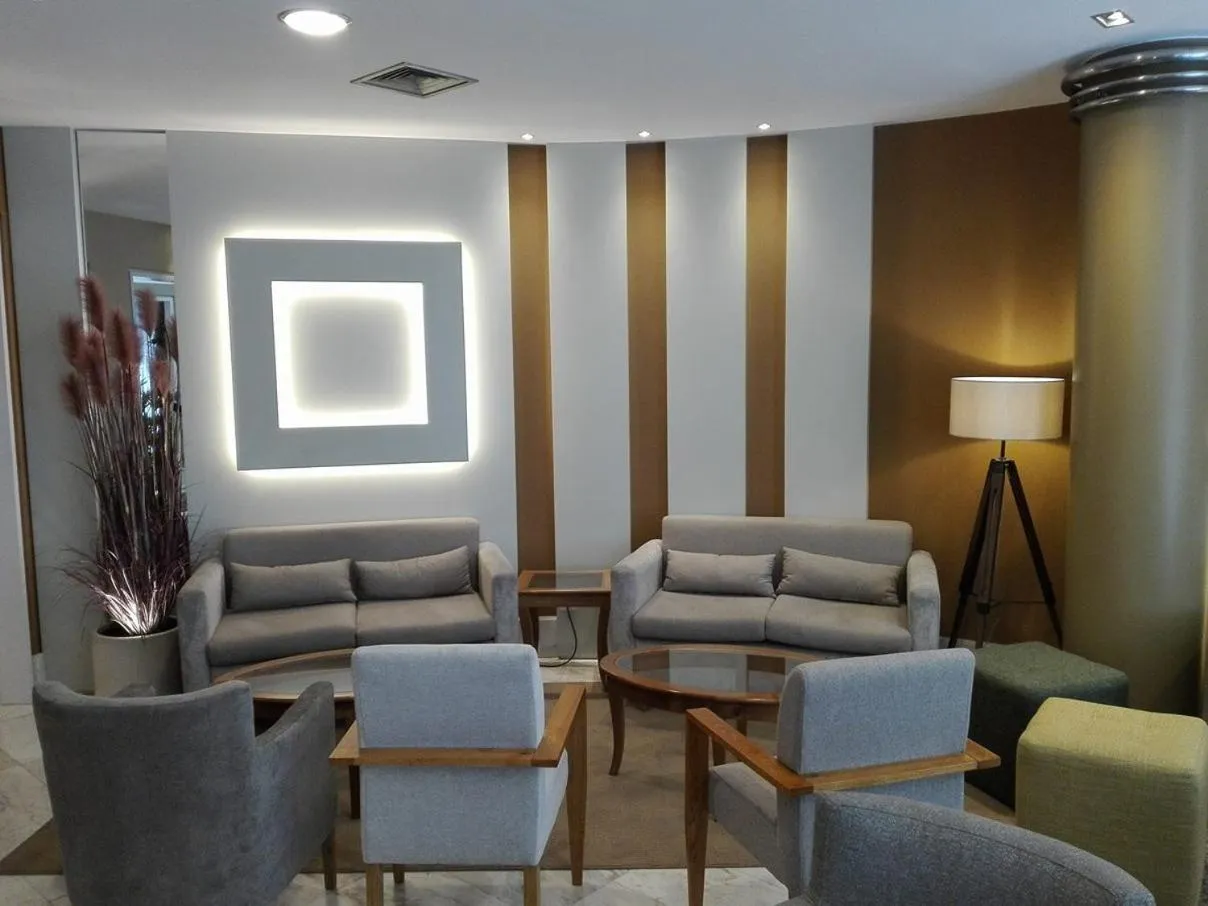 Communal lounge/ TV room in Hotel Windsor