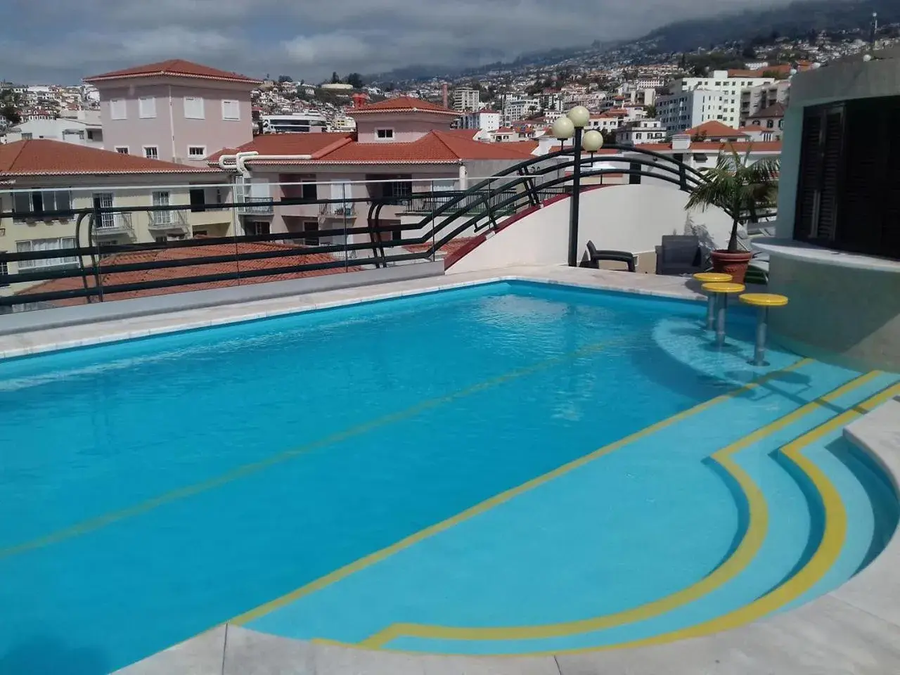 Swimming pool in Hotel Windsor Swimming pool in Hotel Windsor