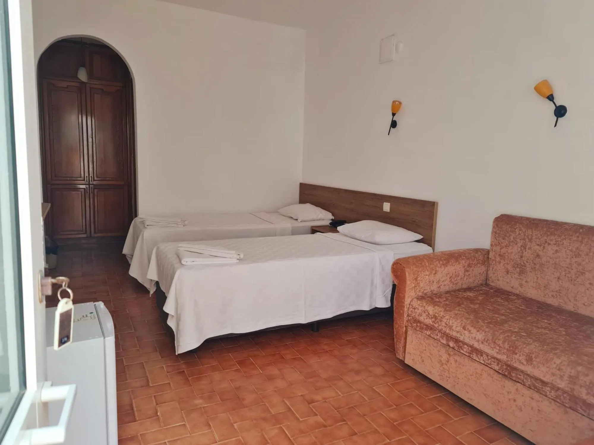 Bed in Nagi Beach Hotel