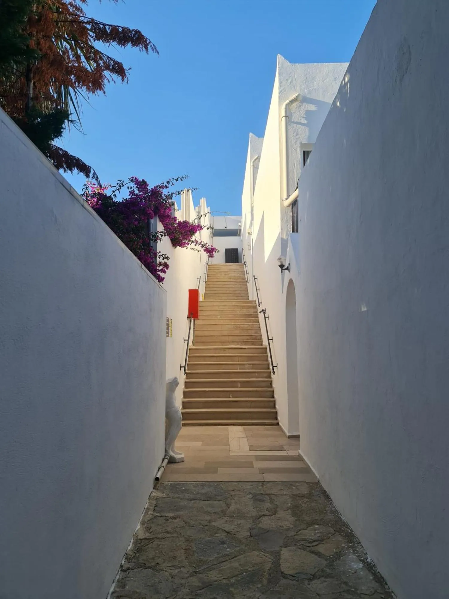 Property building in Nagi Beach Hotel