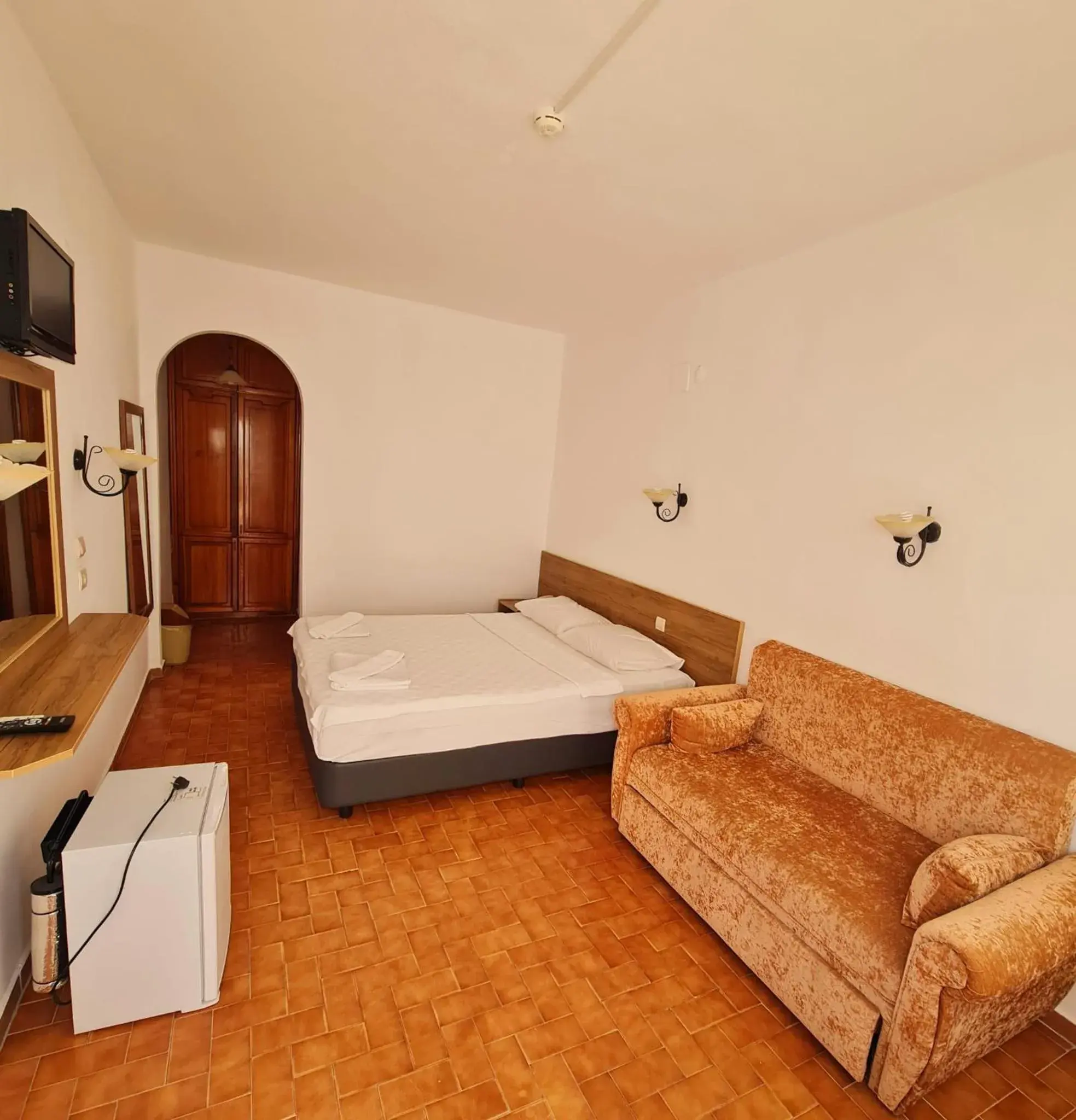 Photo of the whole room, Bed in Nagi Beach Hotel Photo of the whole room, Bed in Nagi Beach Hotel