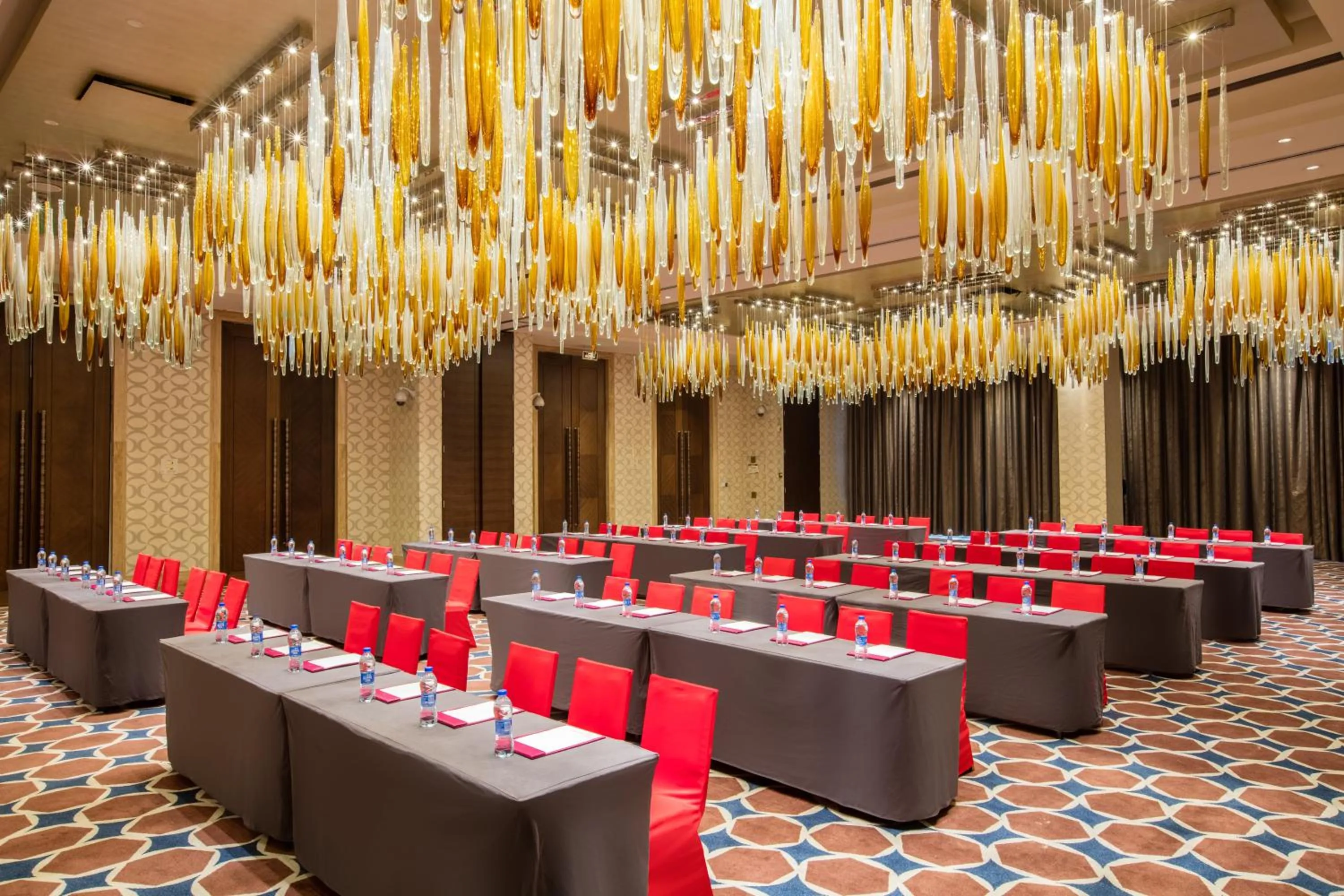 Meeting/conference room in Crowne Plaza Hefei by IHG