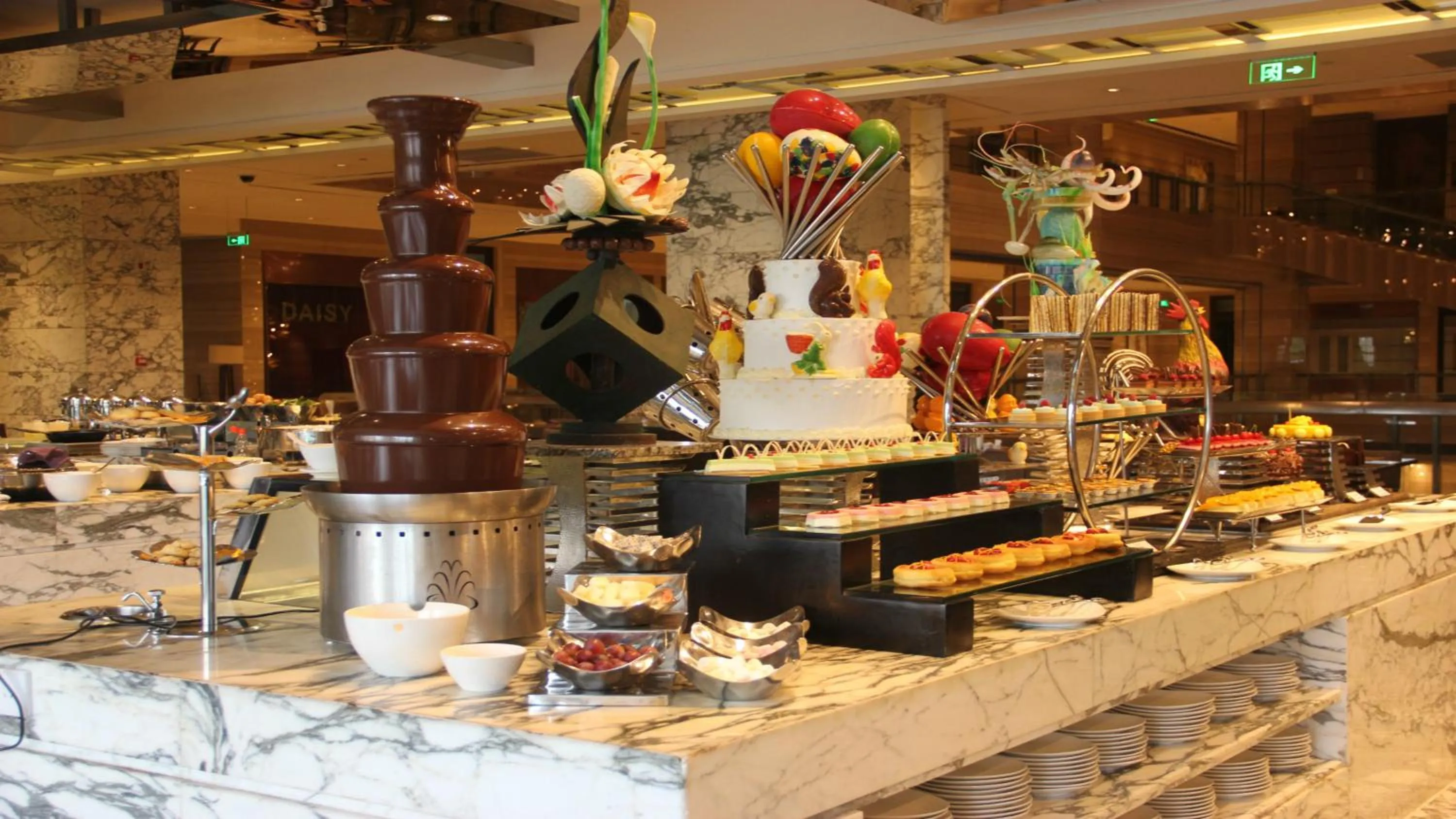 Restaurant/places to eat in Crowne Plaza Hefei by IHG