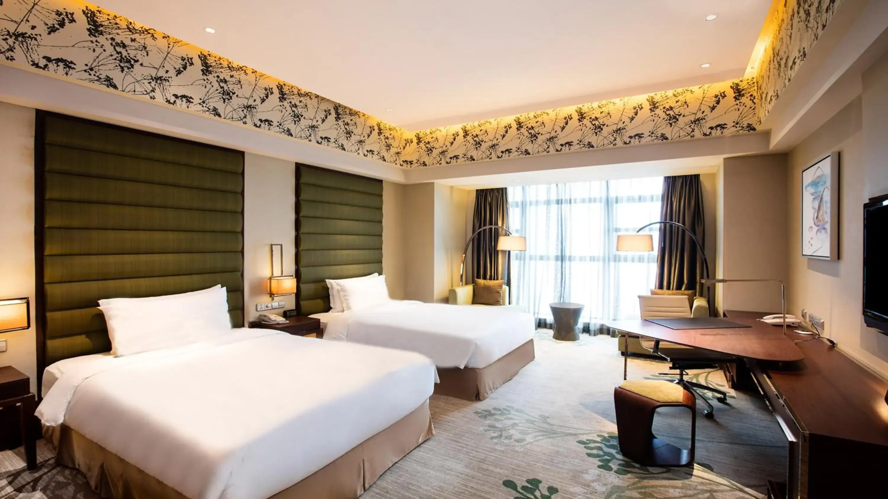 High Floor Standard Twin Room in Crowne Plaza Hefei by IHG High Floor Standard Twin Room in Crowne Plaza Hefei by IHG