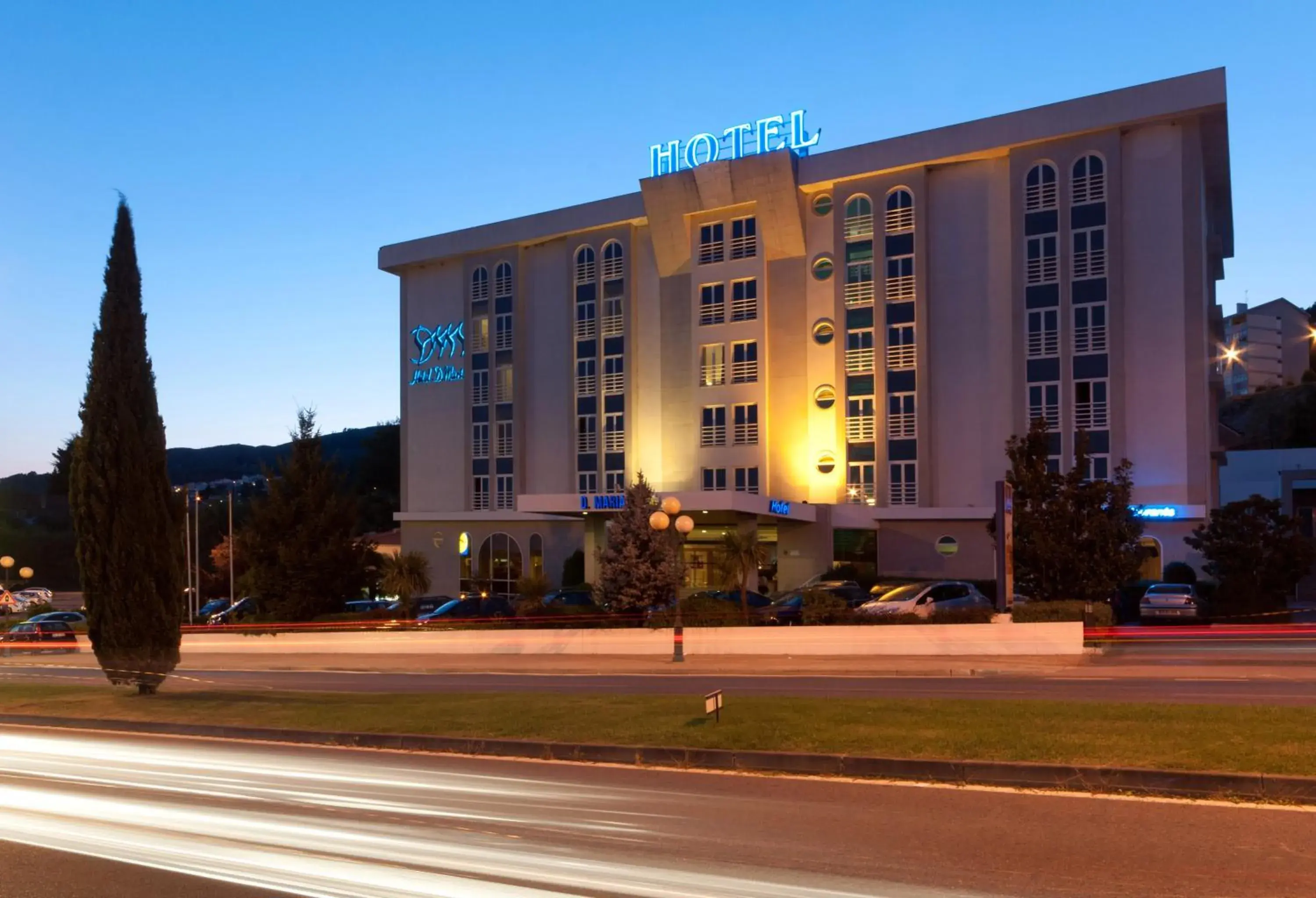 Facade/entrance in Hotel Covilhã Dona Maria Affiliated by Meliá Facade/entrance in Hotel Covilhã Dona Maria Affiliated by Meliá