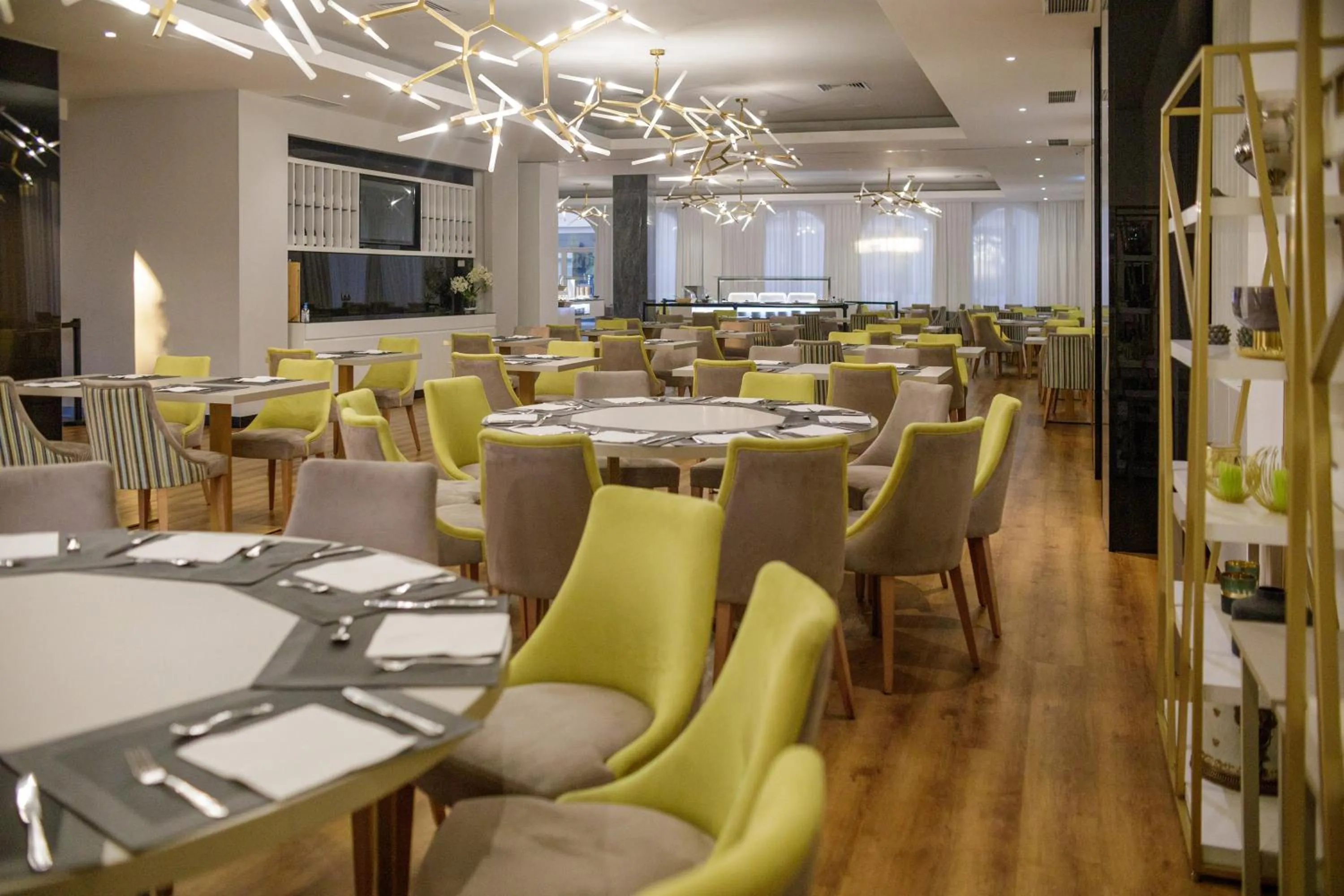 Restaurant/places to eat in Hotel Covilhã Dona Maria Affiliated by Meliá