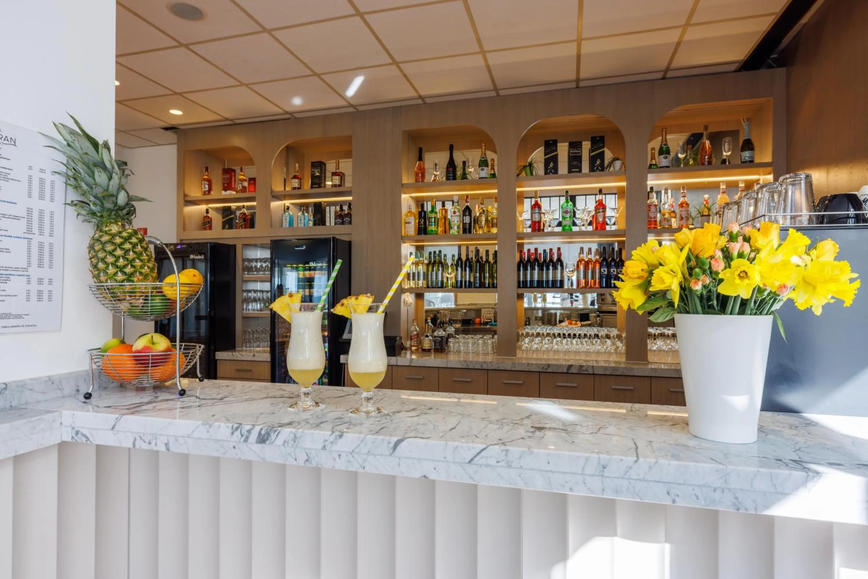 Lounge or bar in Mediteran Maradiso Hotel by Aminess