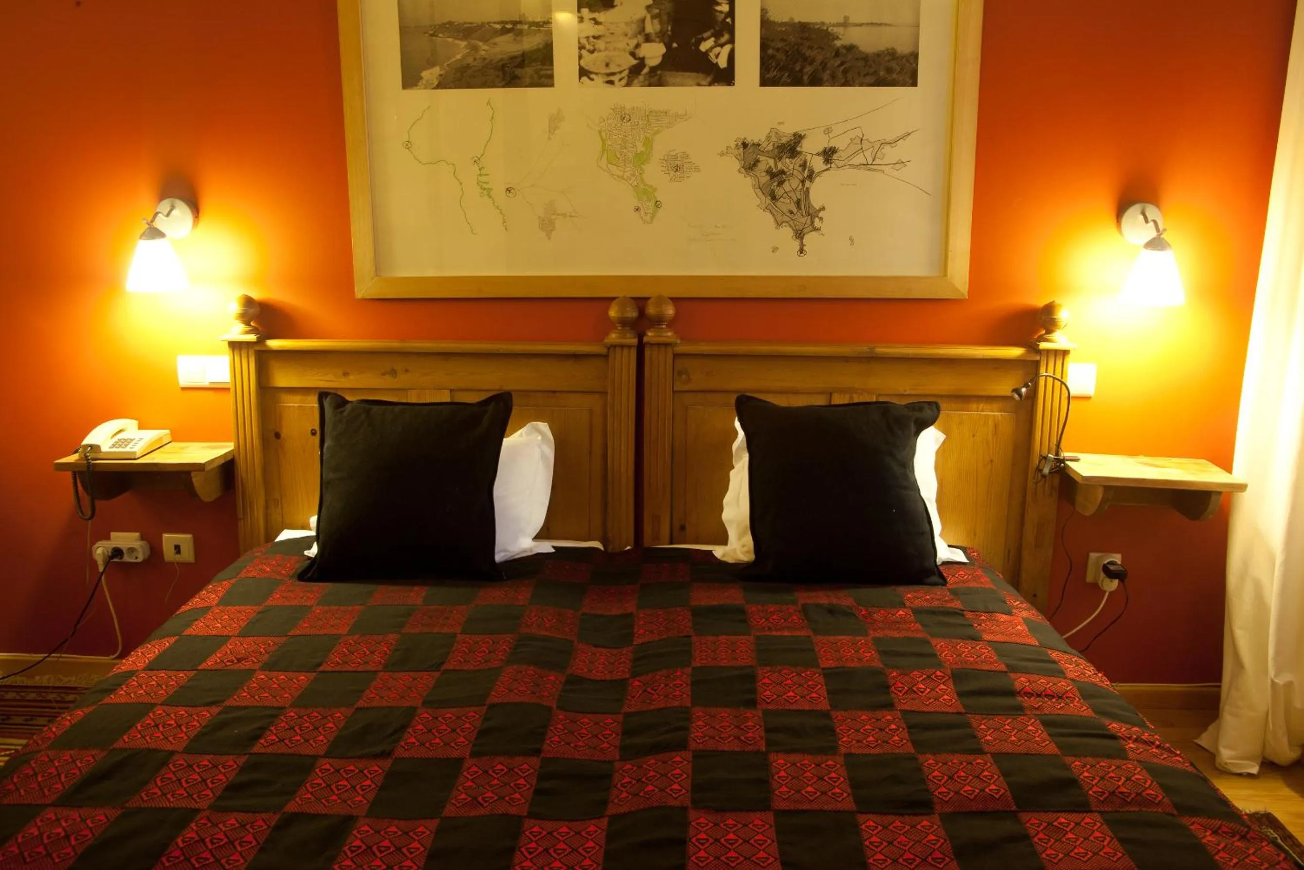 Photo of the whole room, Bed in Hotel Rural Quinta da Geia