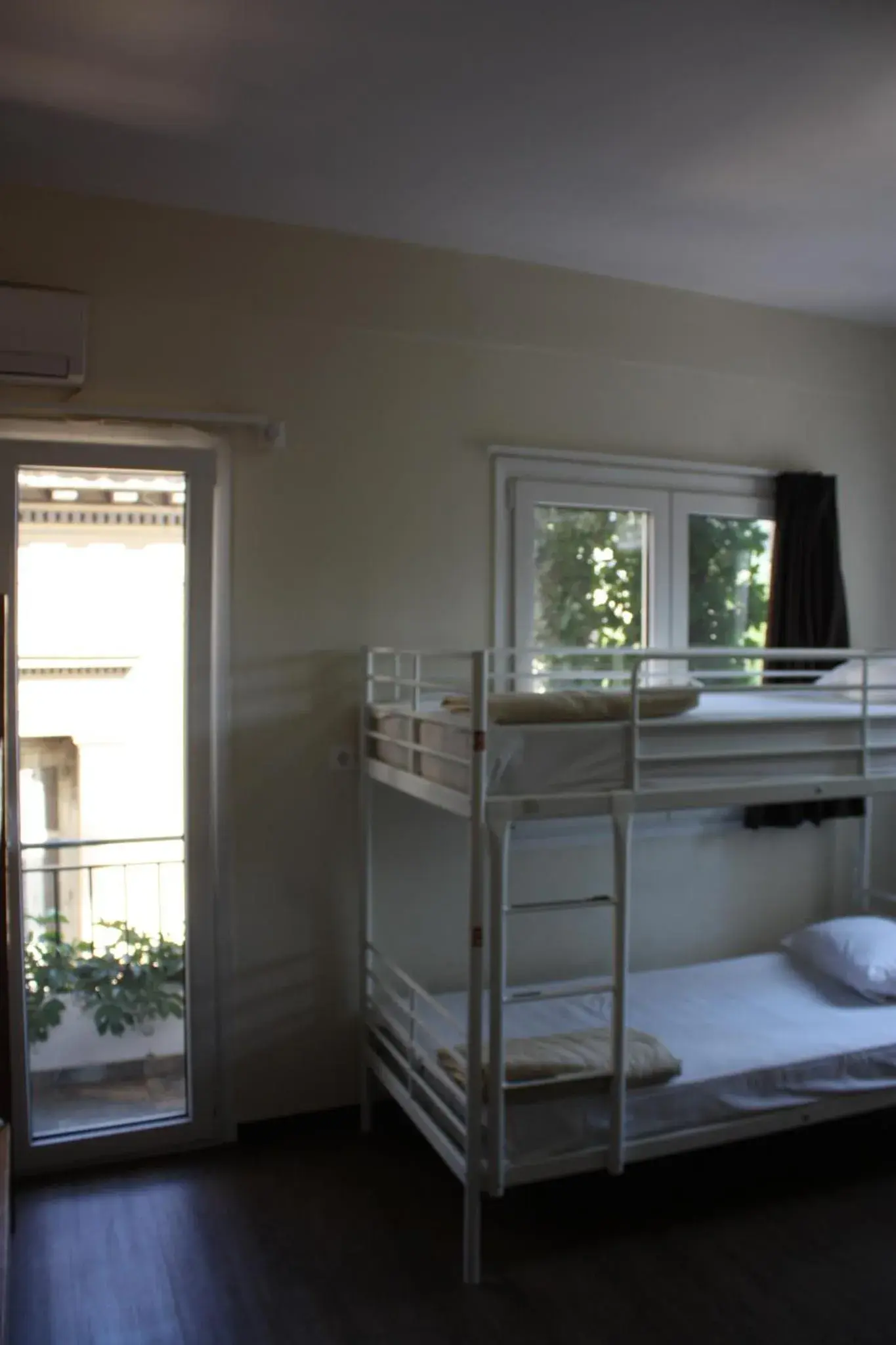 Bed in Pella Inn Hostel Bed in Pella Inn Hostel