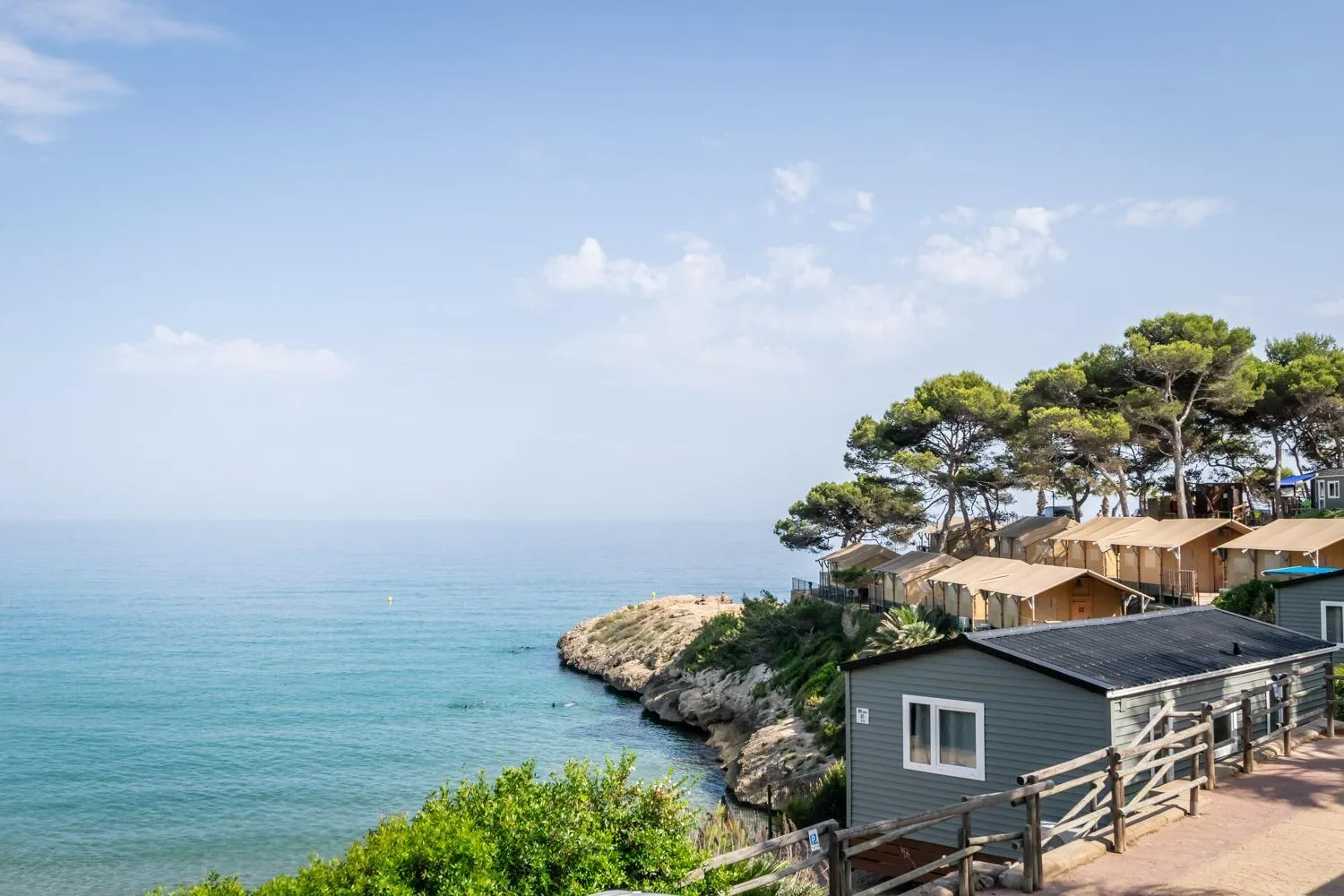 Camping Estival Torre de la Mora