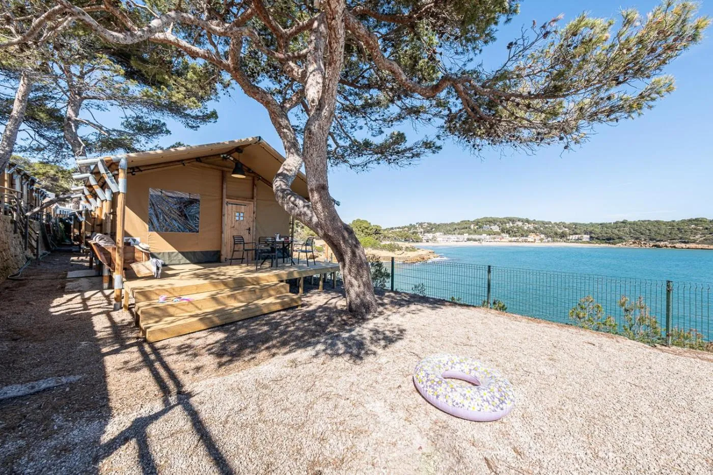 Camping Estival Torre de la Mora