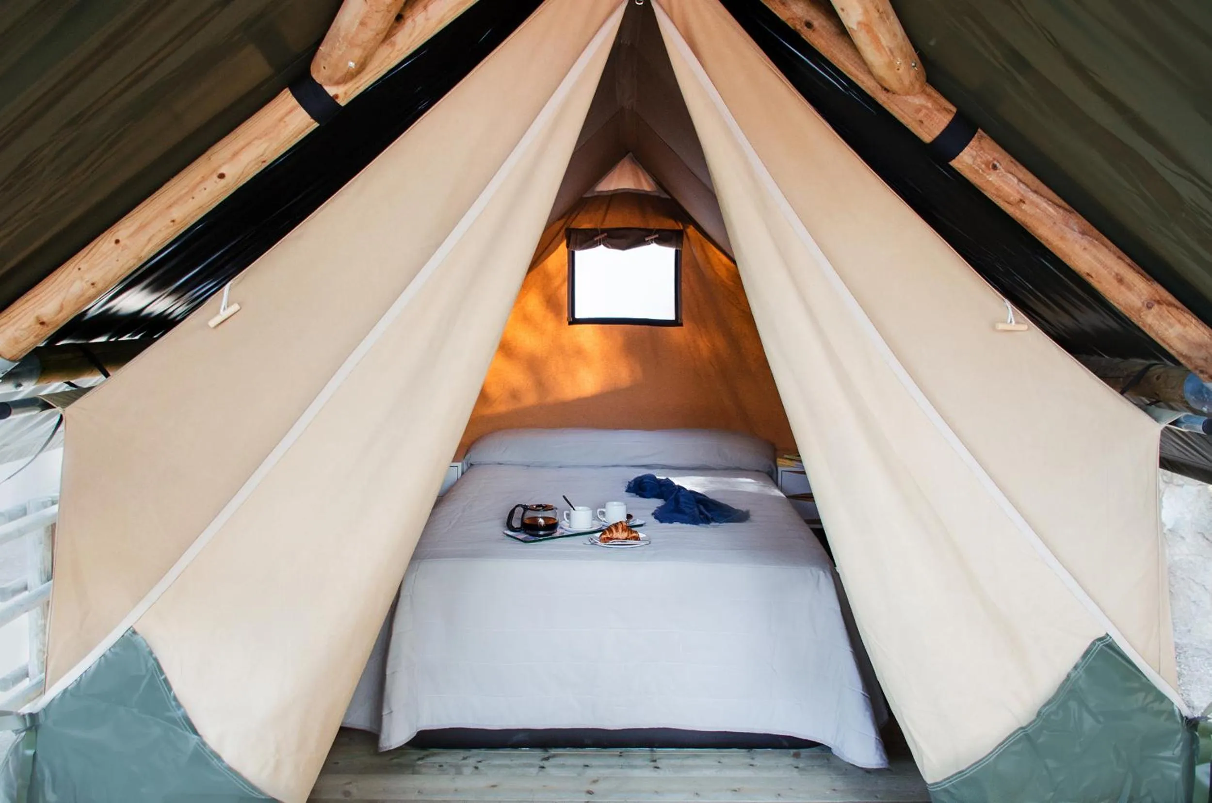 Bed in Camping Estival Torre de la Mora