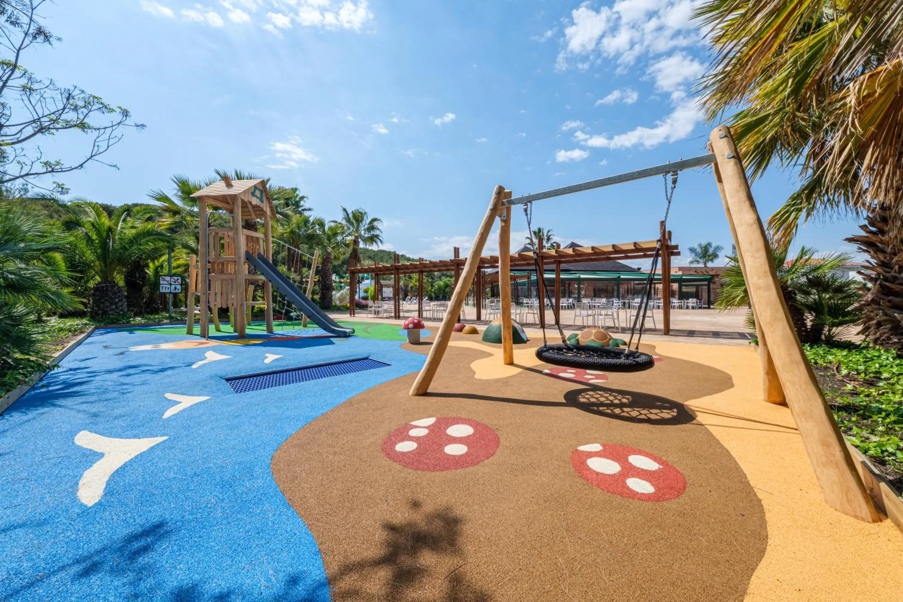 Children play ground in Camping Estival Torre de la Mora