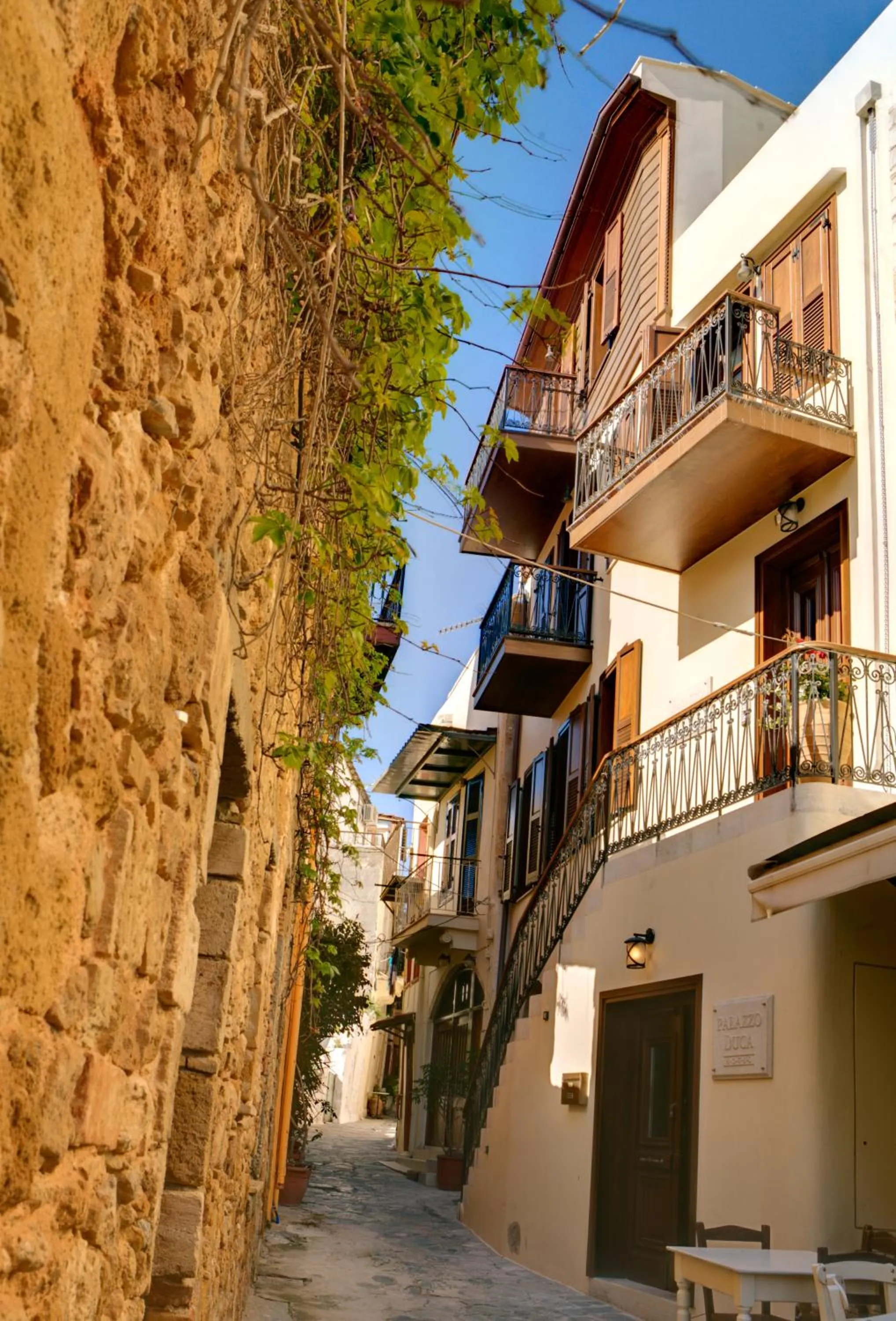 Facade/entrance in Palazzo Duca