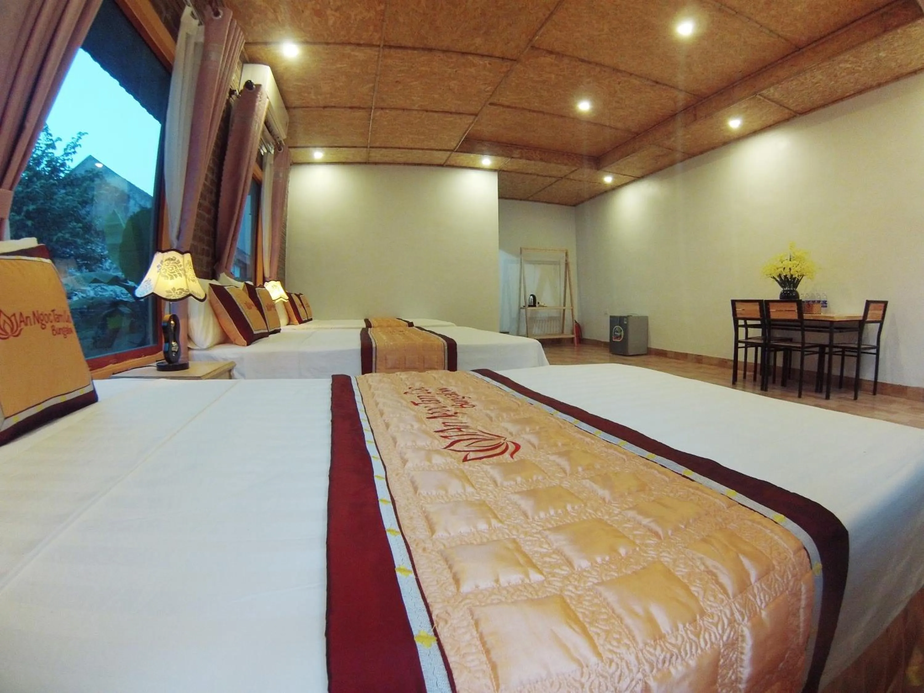 Bed in Moc An Village Tam Coc - Ninh Binh