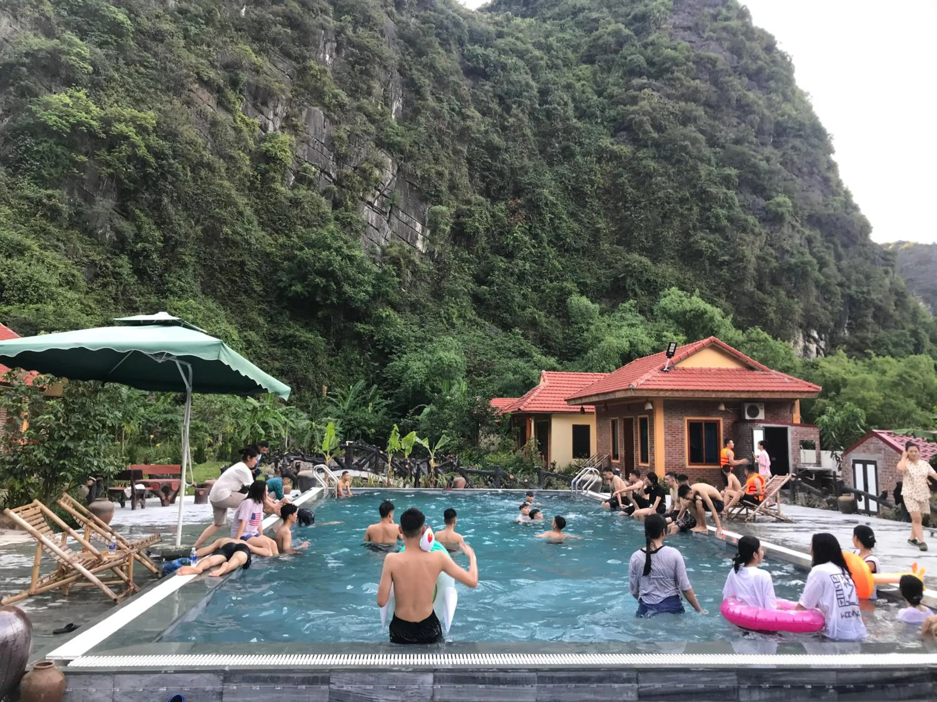 Neighbourhood in Moc An Village Tam Coc - Ninh Binh
