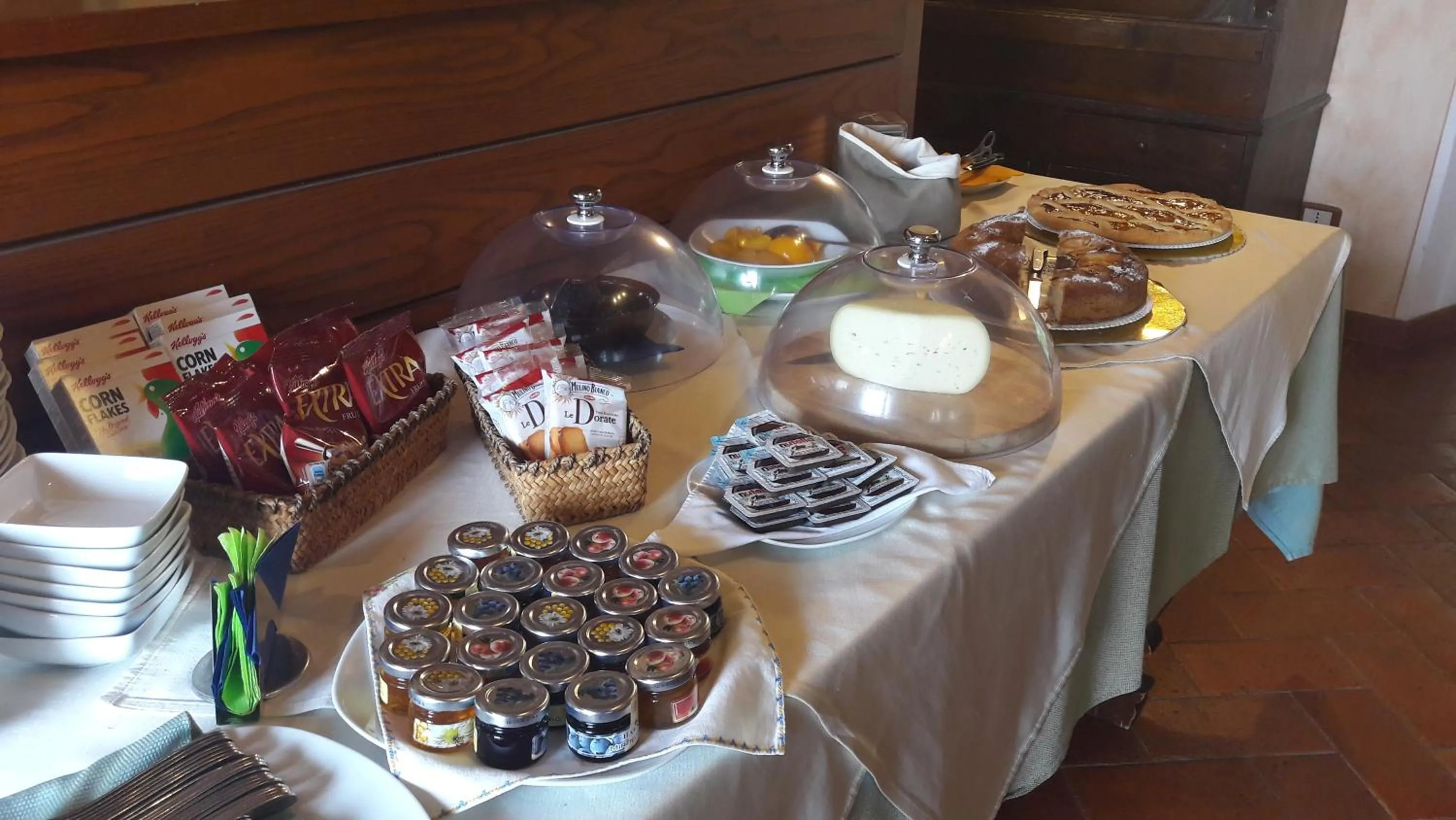 Food and drinks in Piccolo Hotel San Valentino