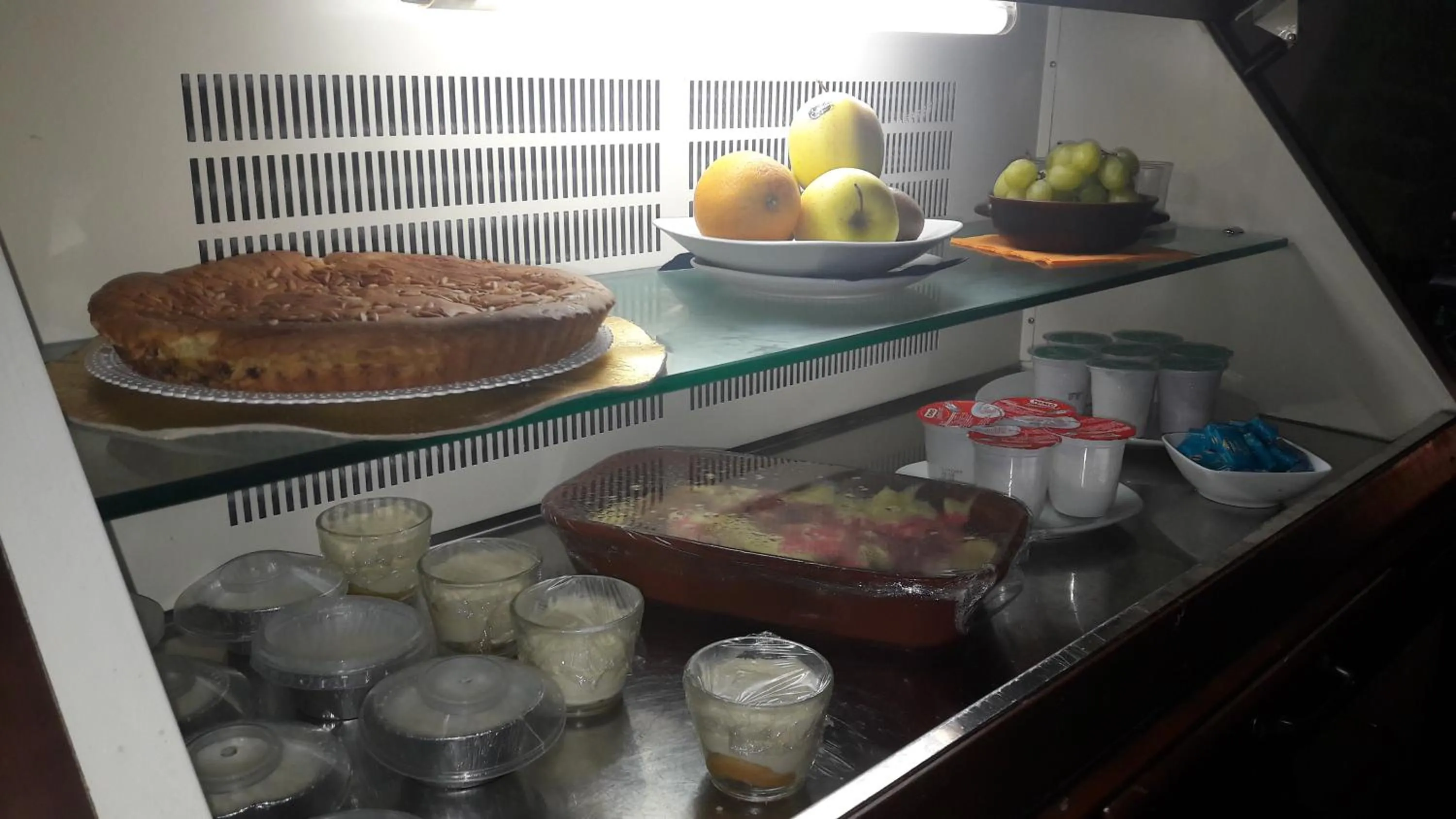 Food and drinks in Piccolo Hotel San Valentino