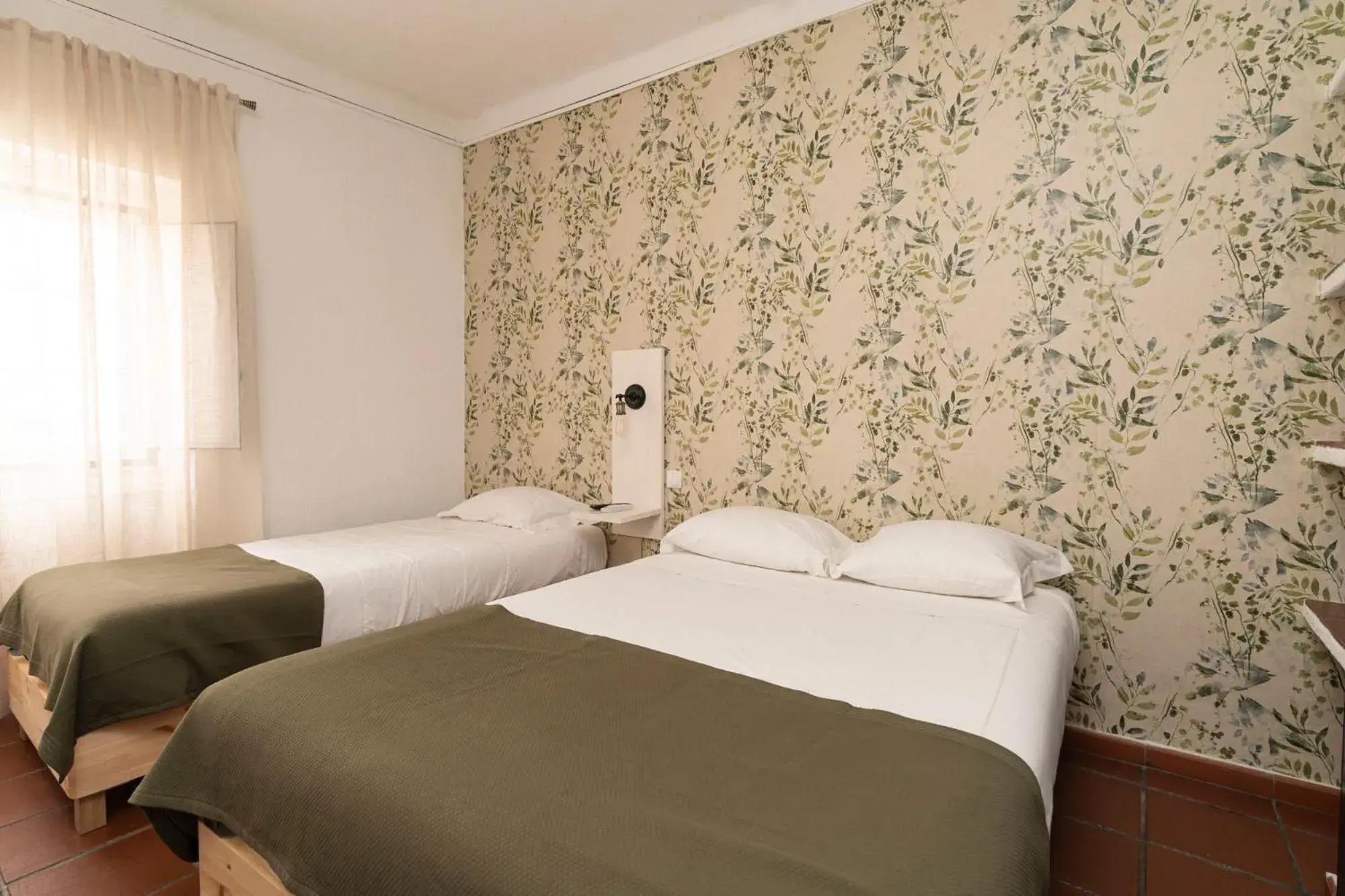 Triple Room in D'Iberica Alojamento Triple Room in D'Iberica Alojamento