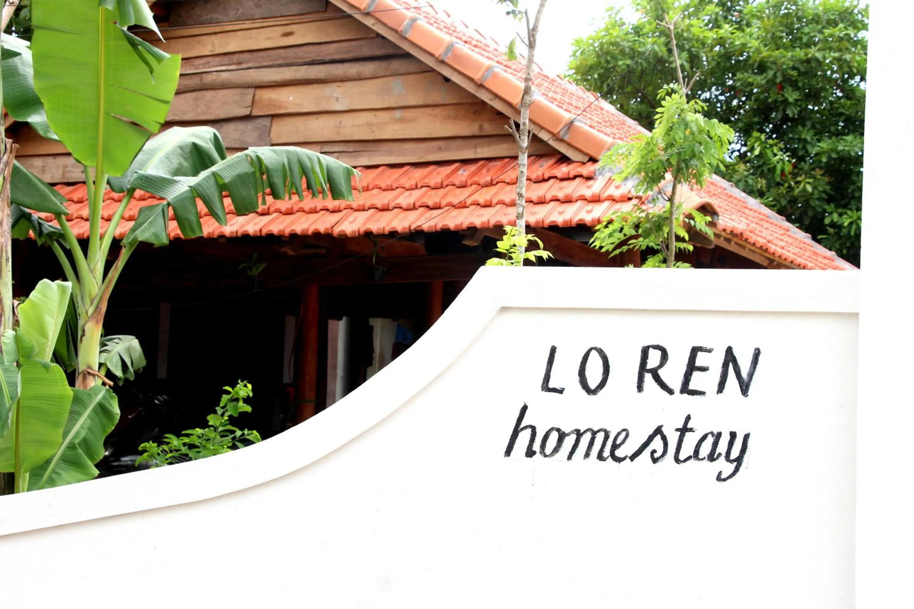 Facade/entrance in Loren Homestay