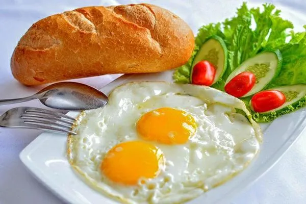 Food and drinks in Loren Homestay