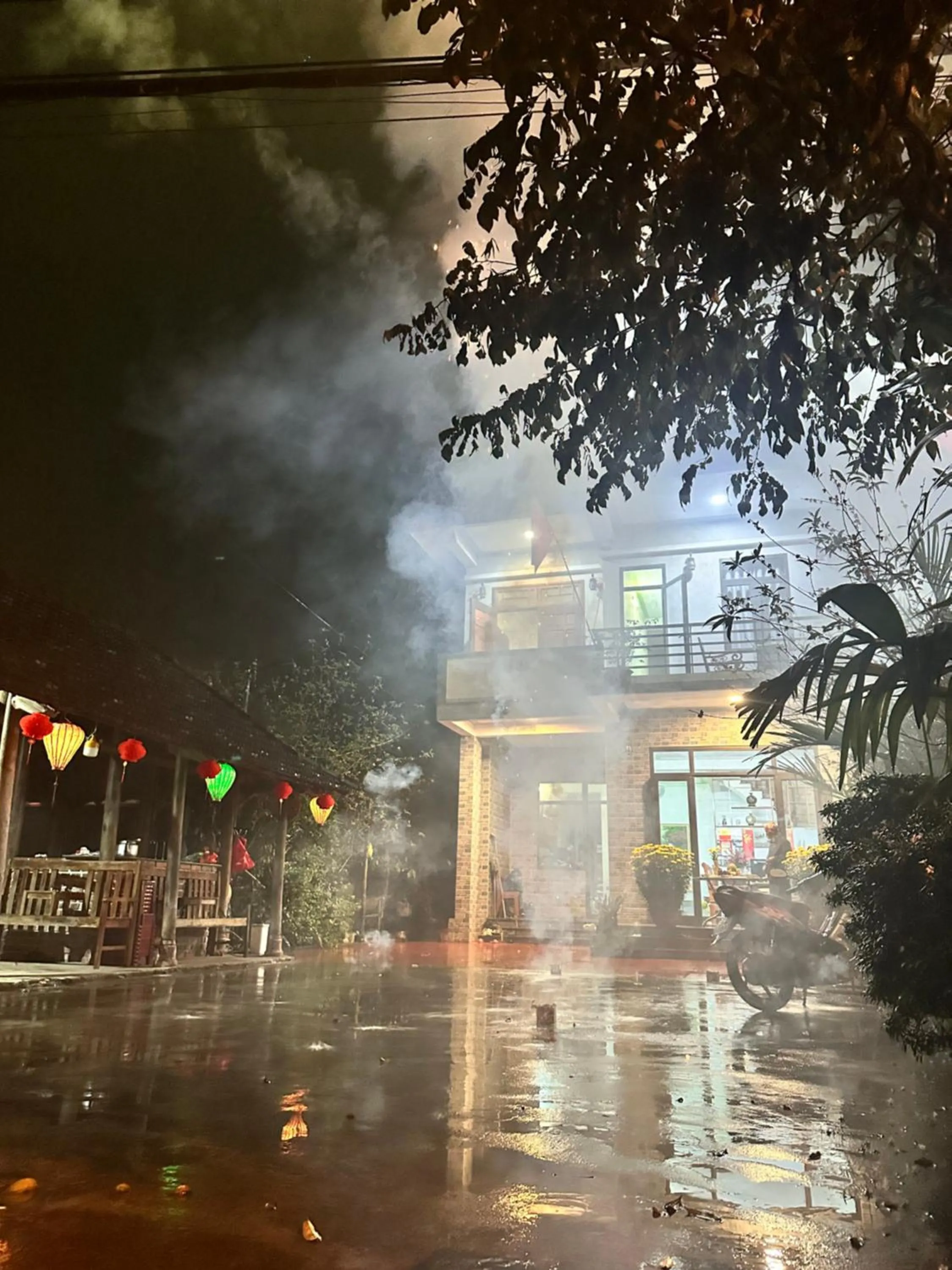 Property building in Loren Homestay