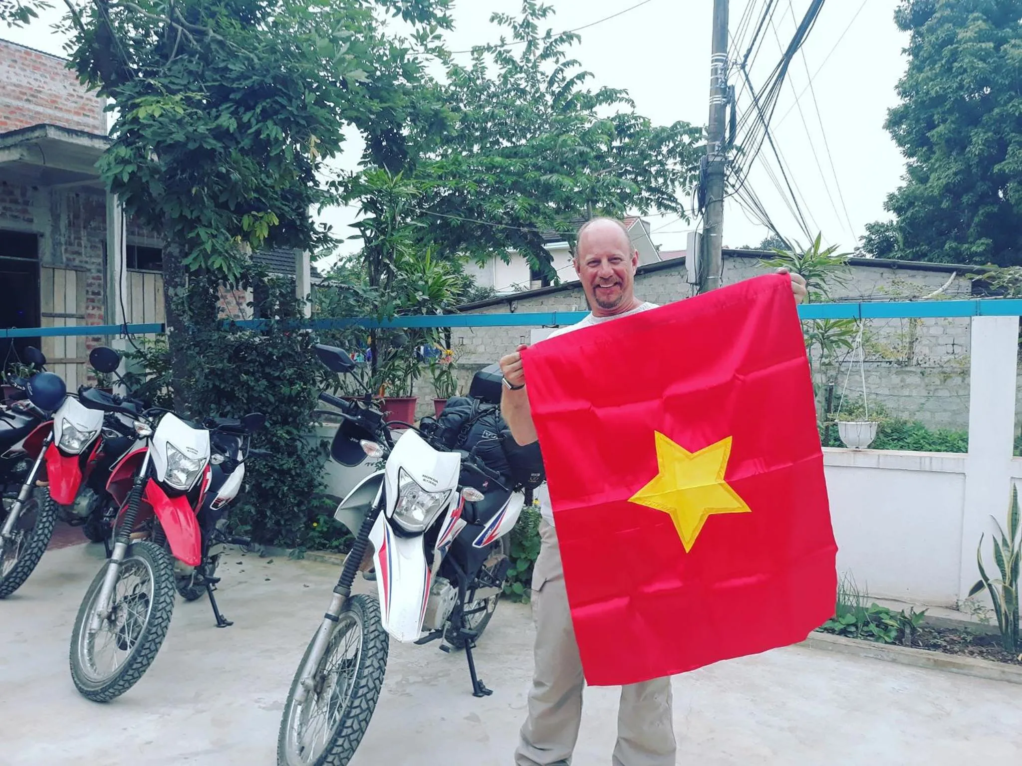 group of guests in Loren Homestay