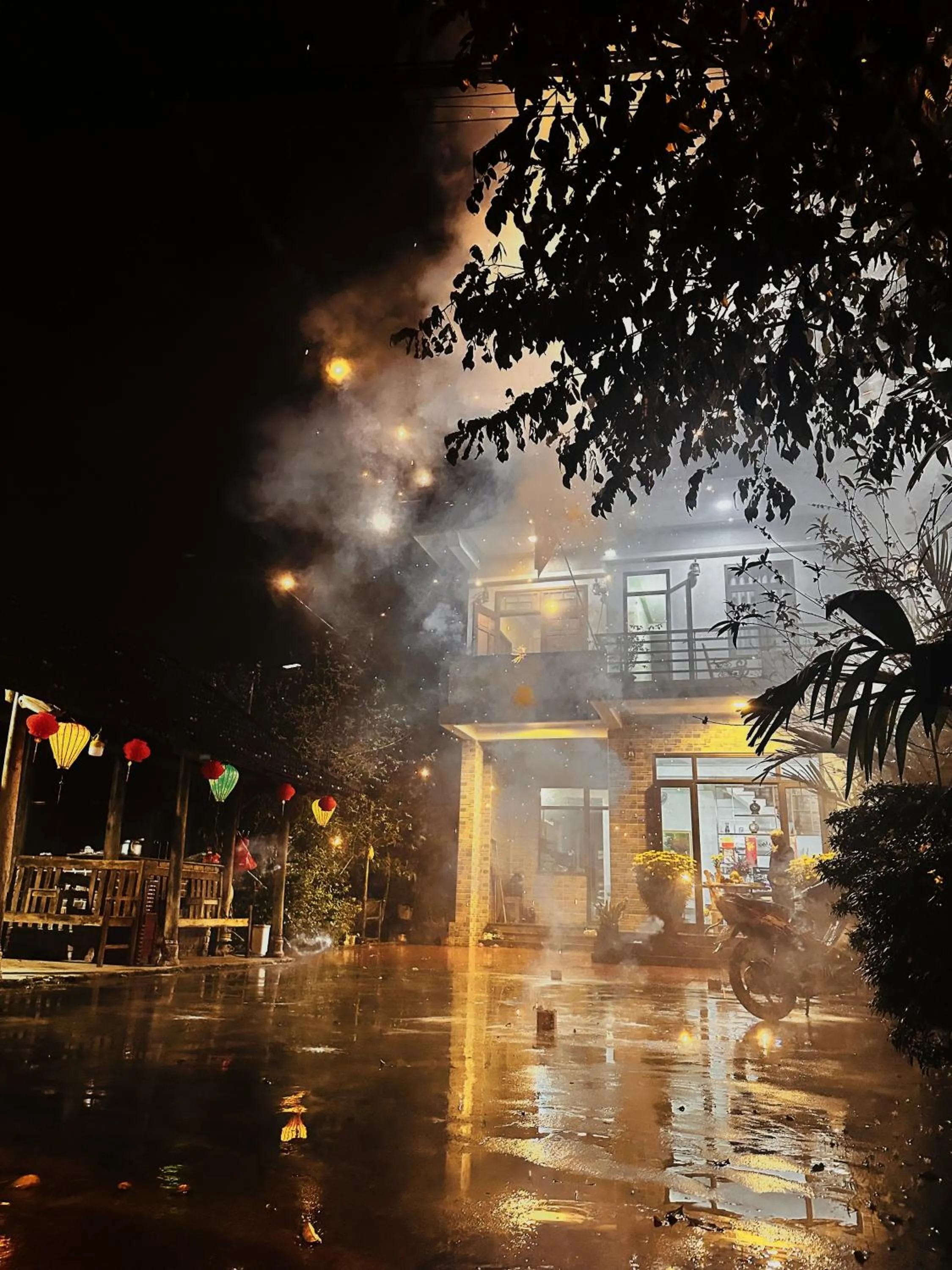 Property building in Loren Homestay