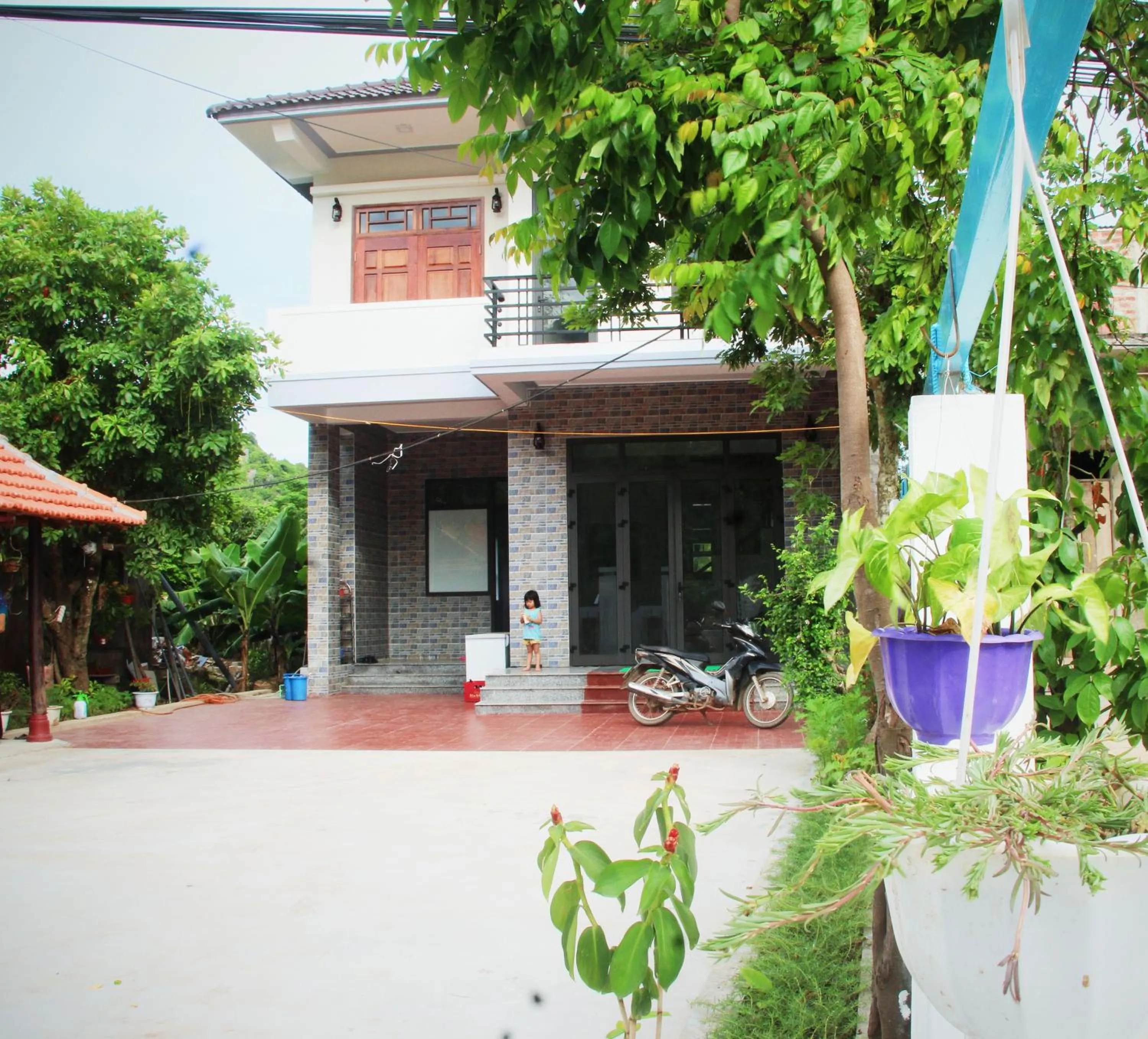 Property building in Loren Homestay