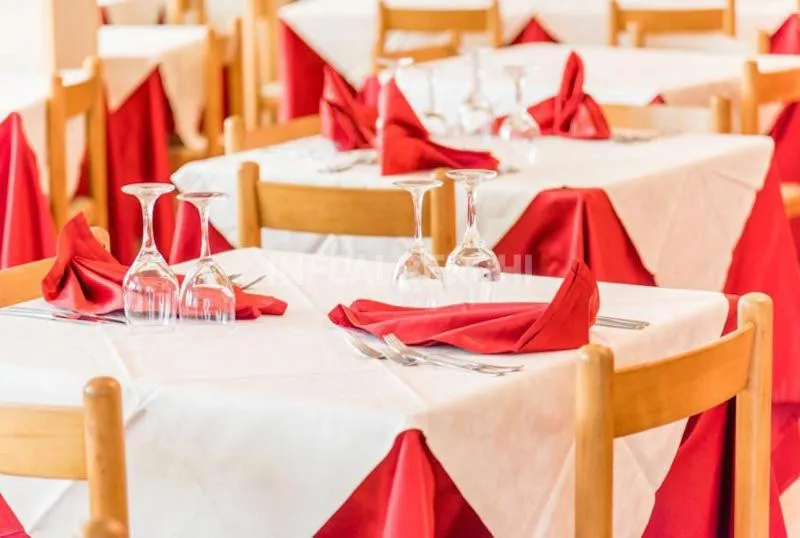 Restaurant/places to eat in Hotel Amico