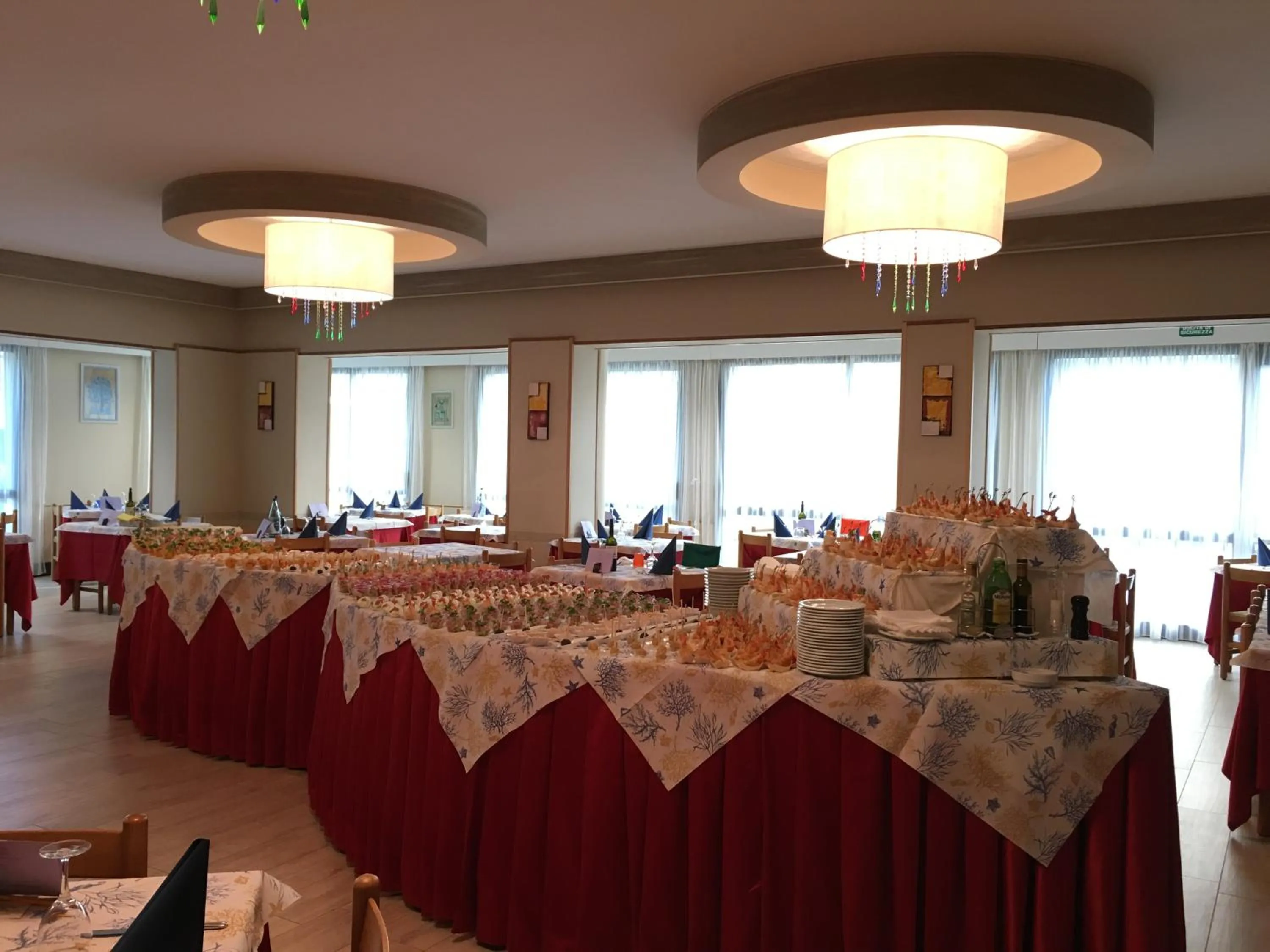 Restaurant/places to eat in Hotel Amico