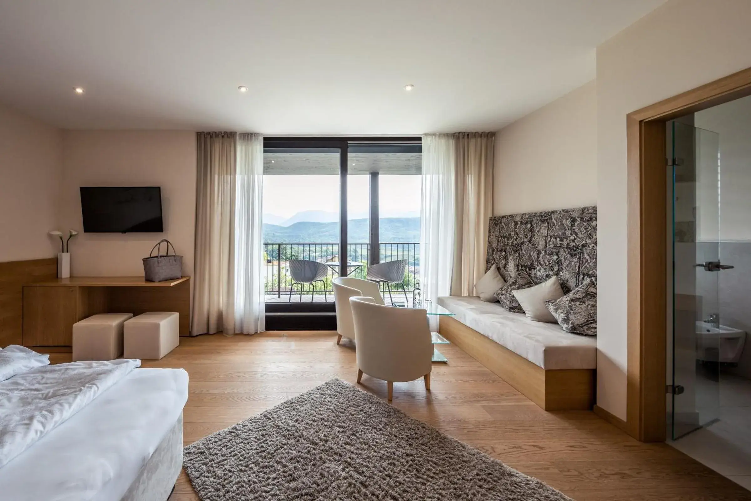 Basic Double Room in Felderer Boutiquehotel B&B Basic Double Room in Felderer Boutiquehotel B&B