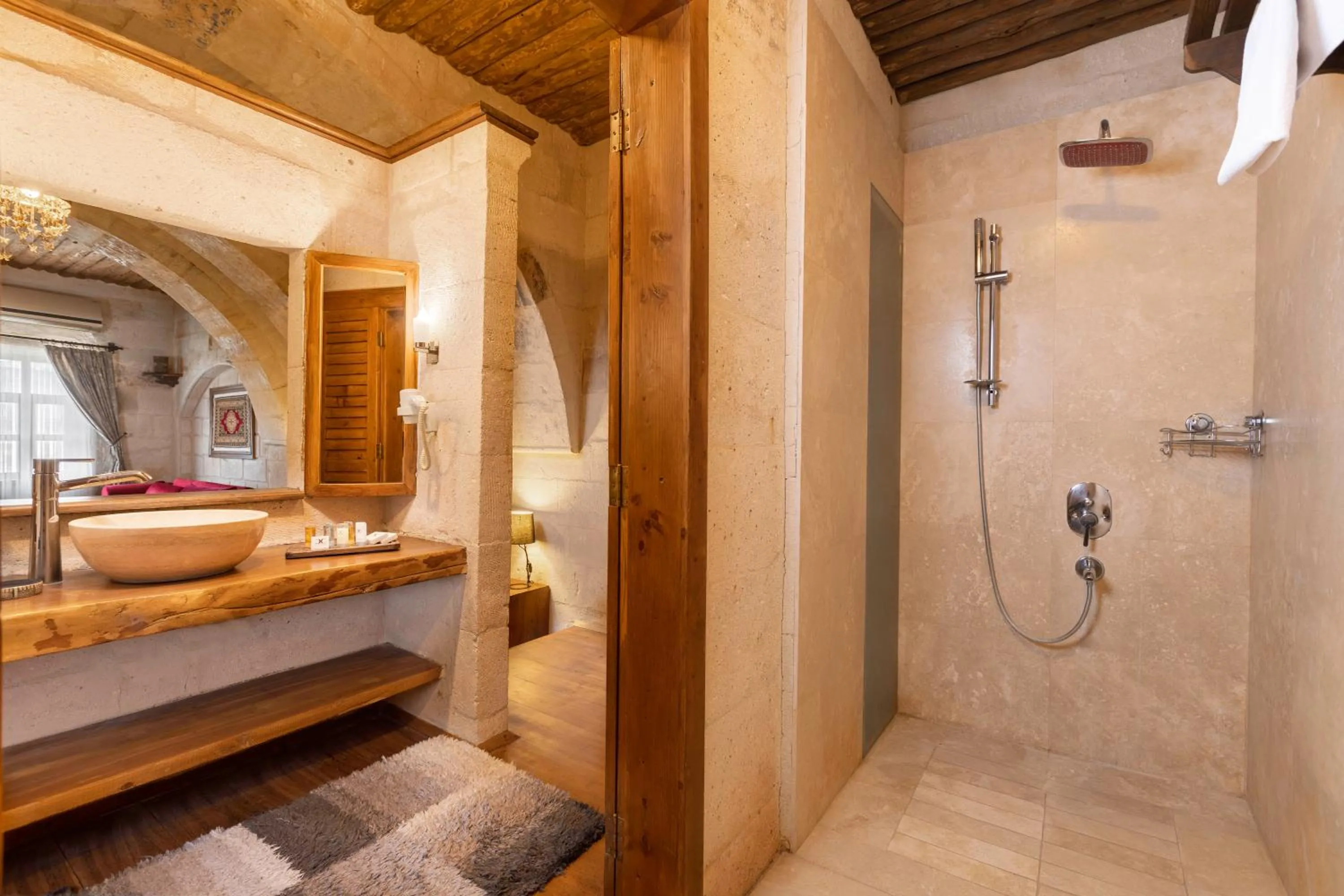 Shower in Doors Of Cappadocia Special Cave Hotel