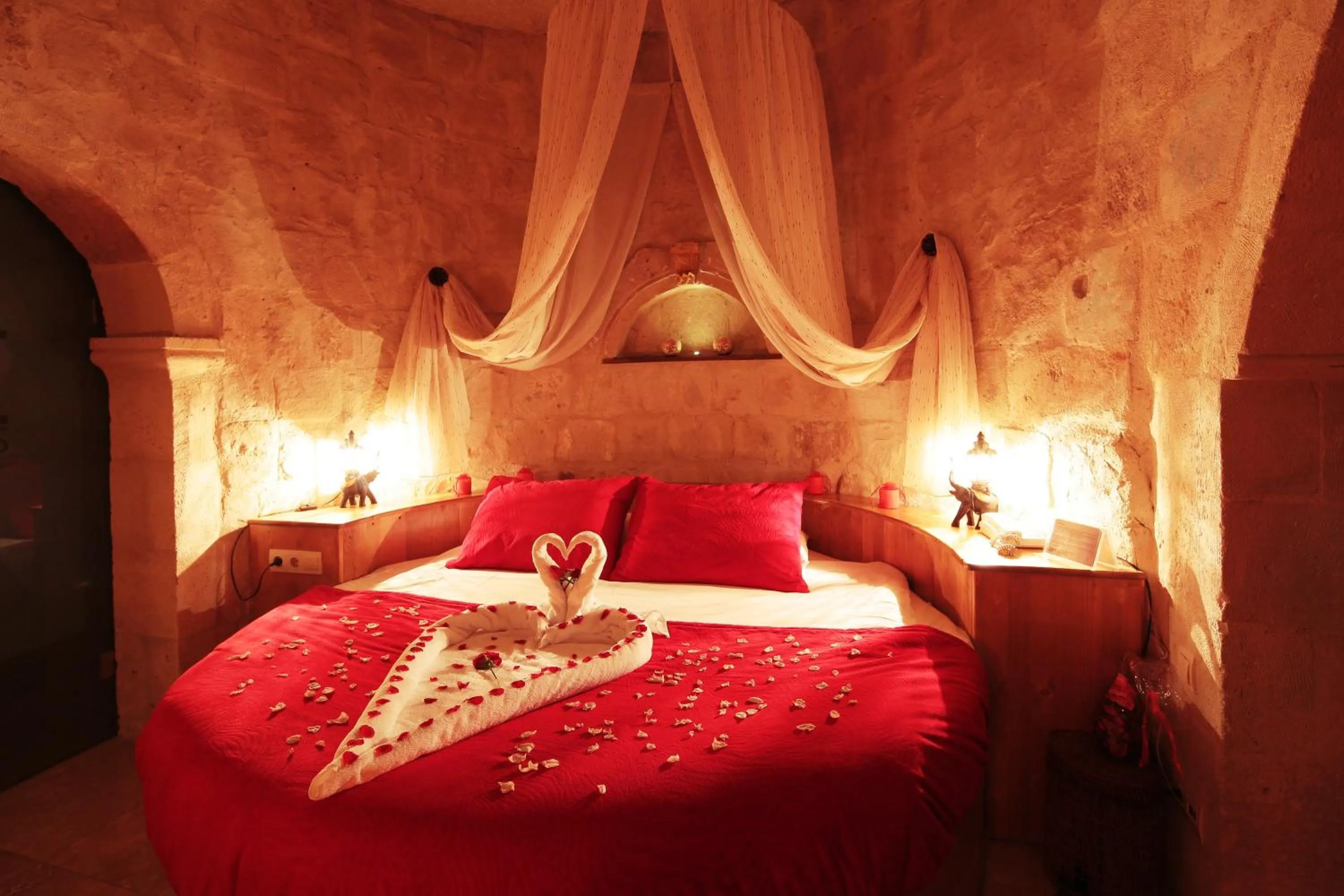 Bed in Doors Of Cappadocia Special Cave Hotel