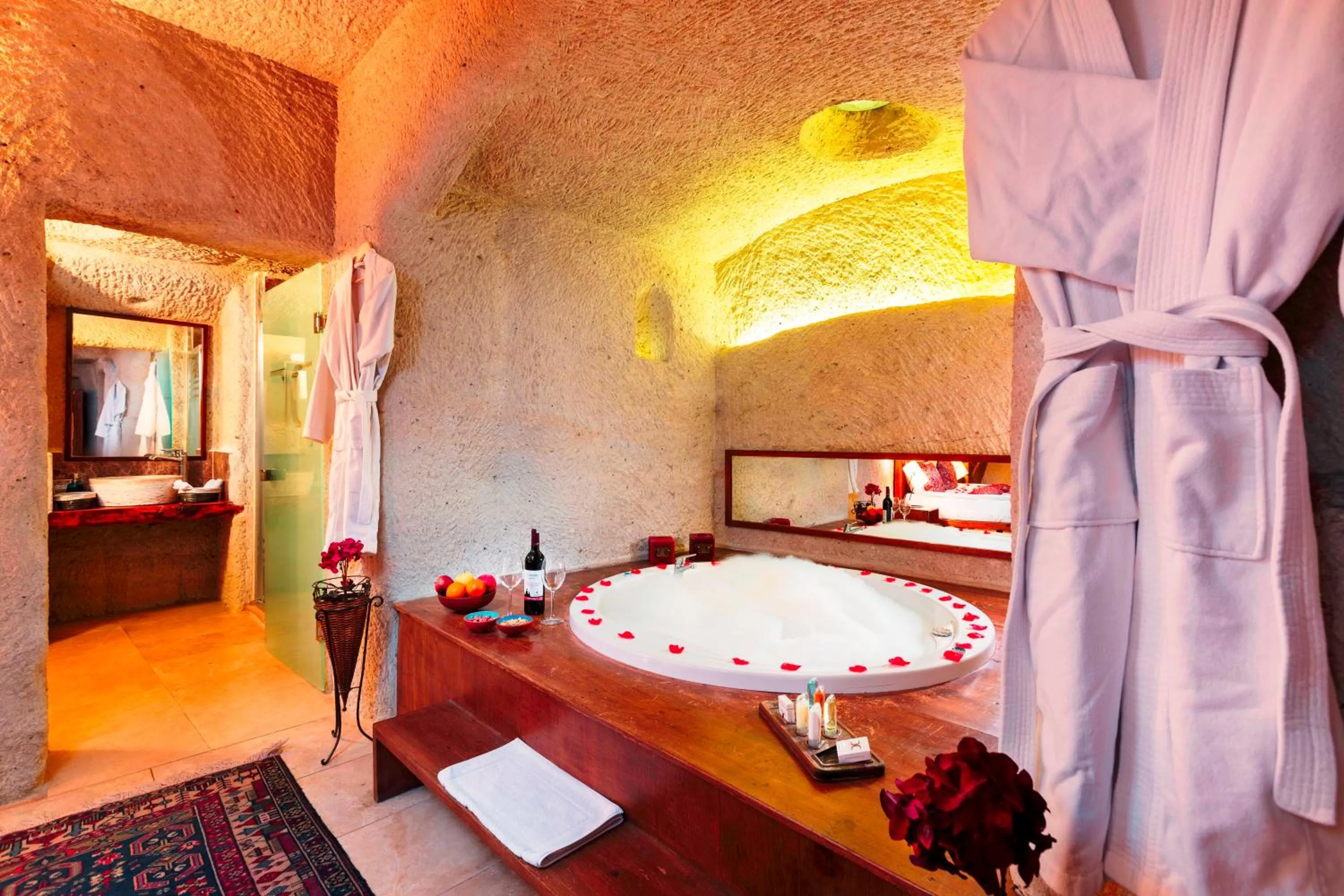 Toilet, Bed in Doors Of Cappadocia Special Cave Hotel