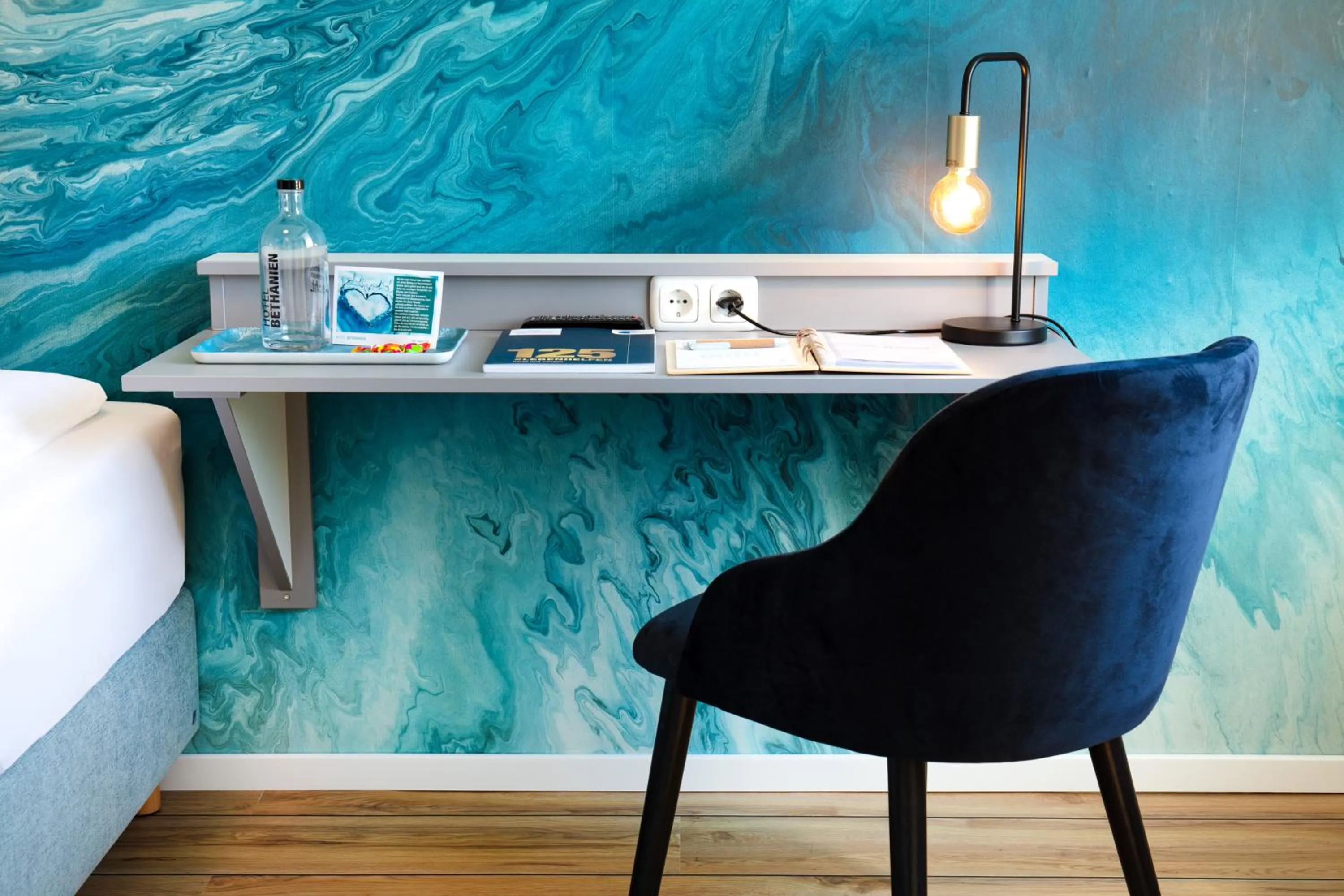 Seating area in Hotel Bethanien