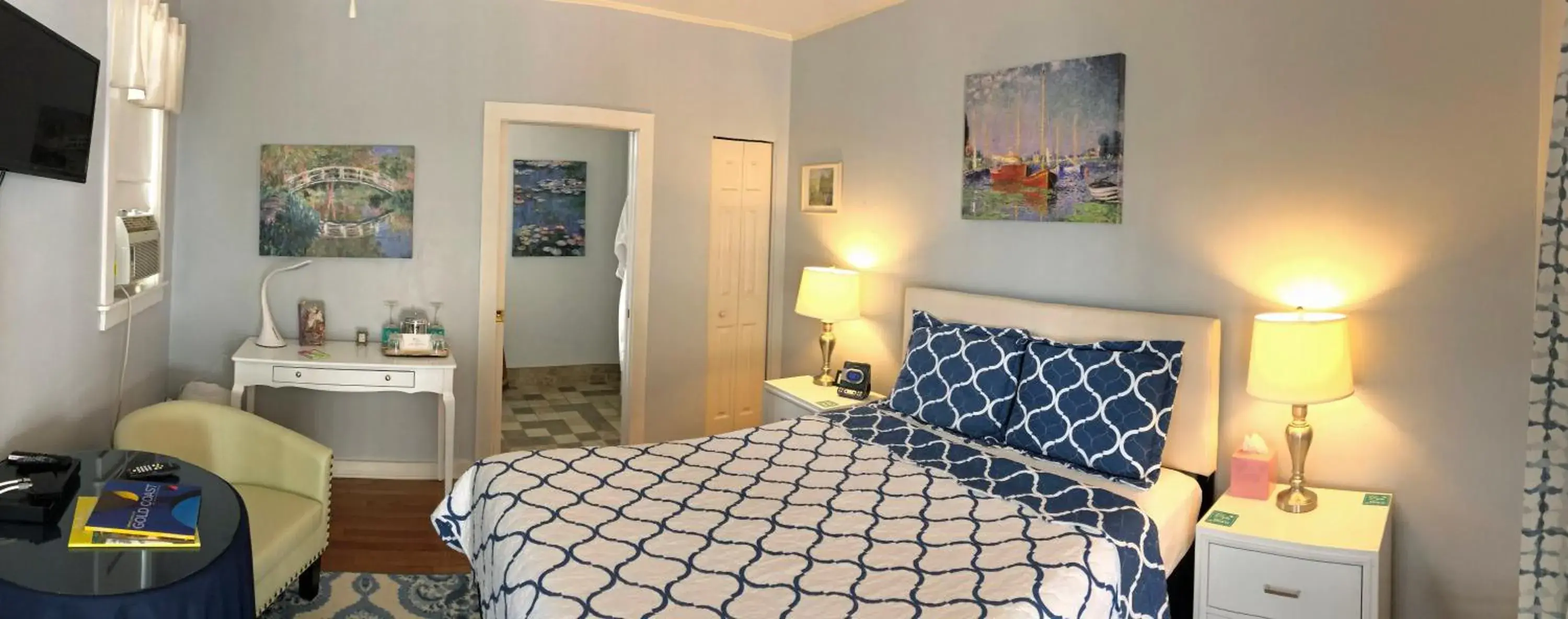 Photo of the whole room, Bed in Sabal Palm House Bed and Breakfast Photo of the whole room, Bed in Sabal Palm House Bed and Breakfast