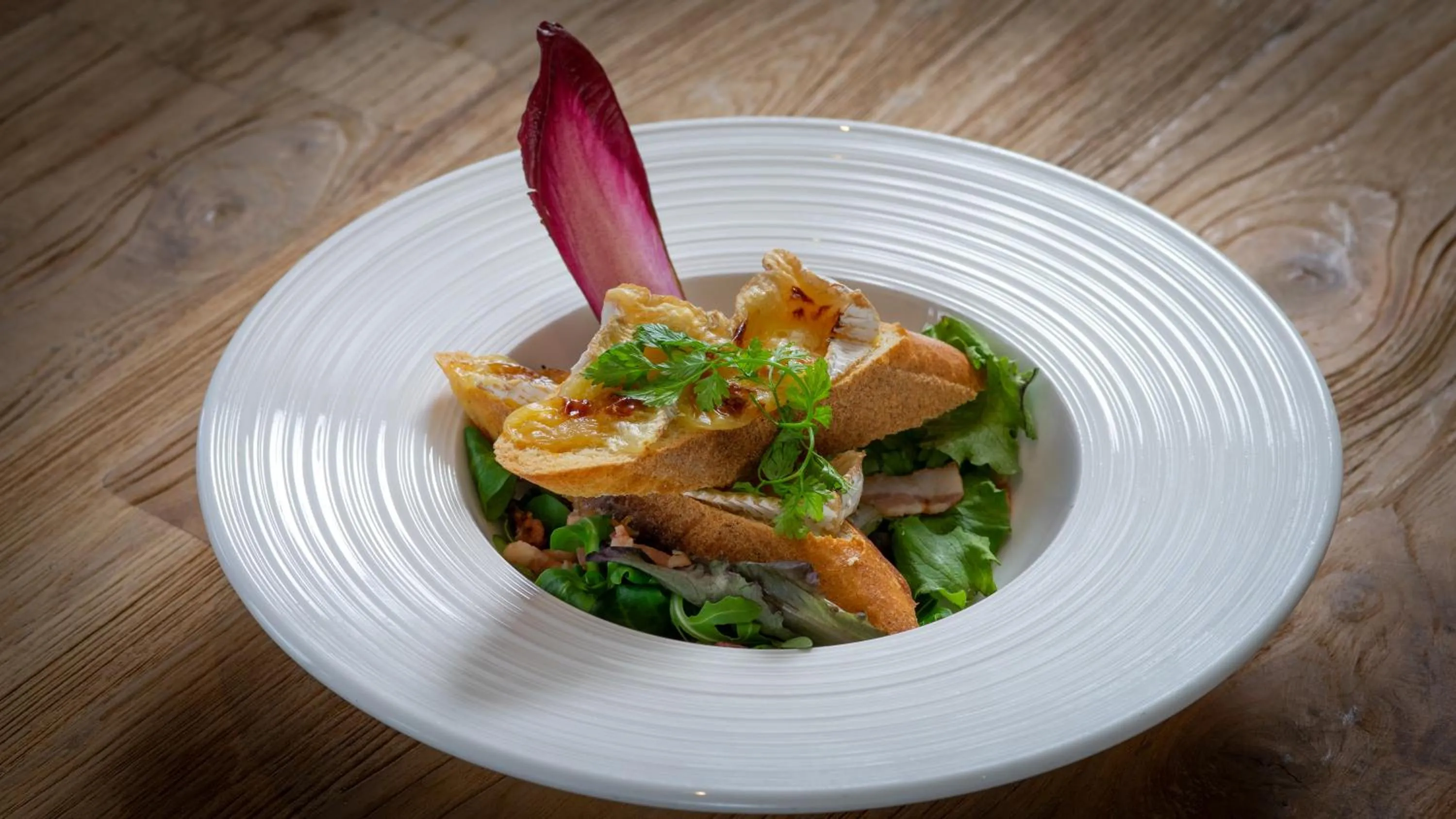 Restaurant/places to eat in Hôtel Nell - Axelle - Maison Tassoni