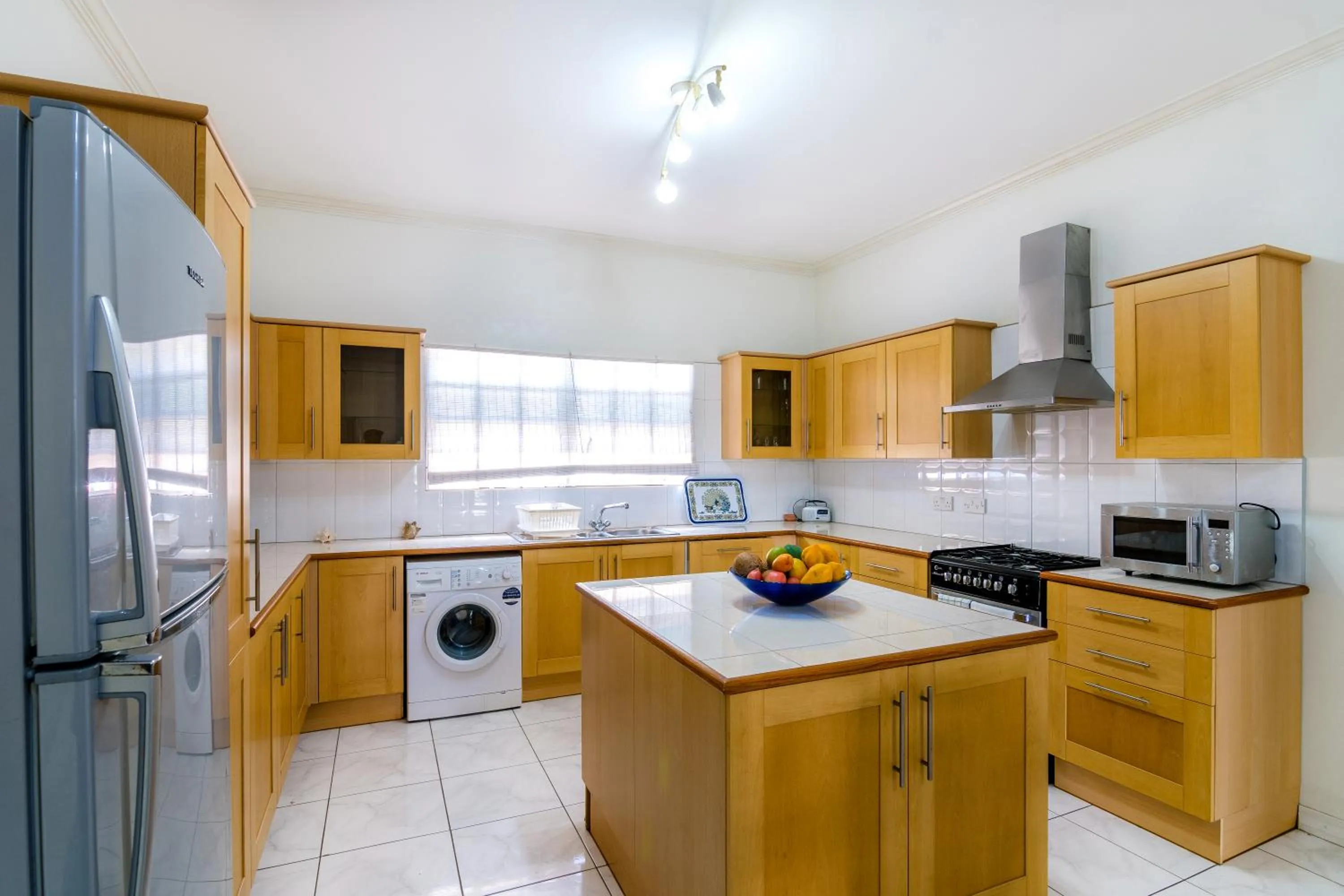 Kitchen or kitchenette in Woburn Villas