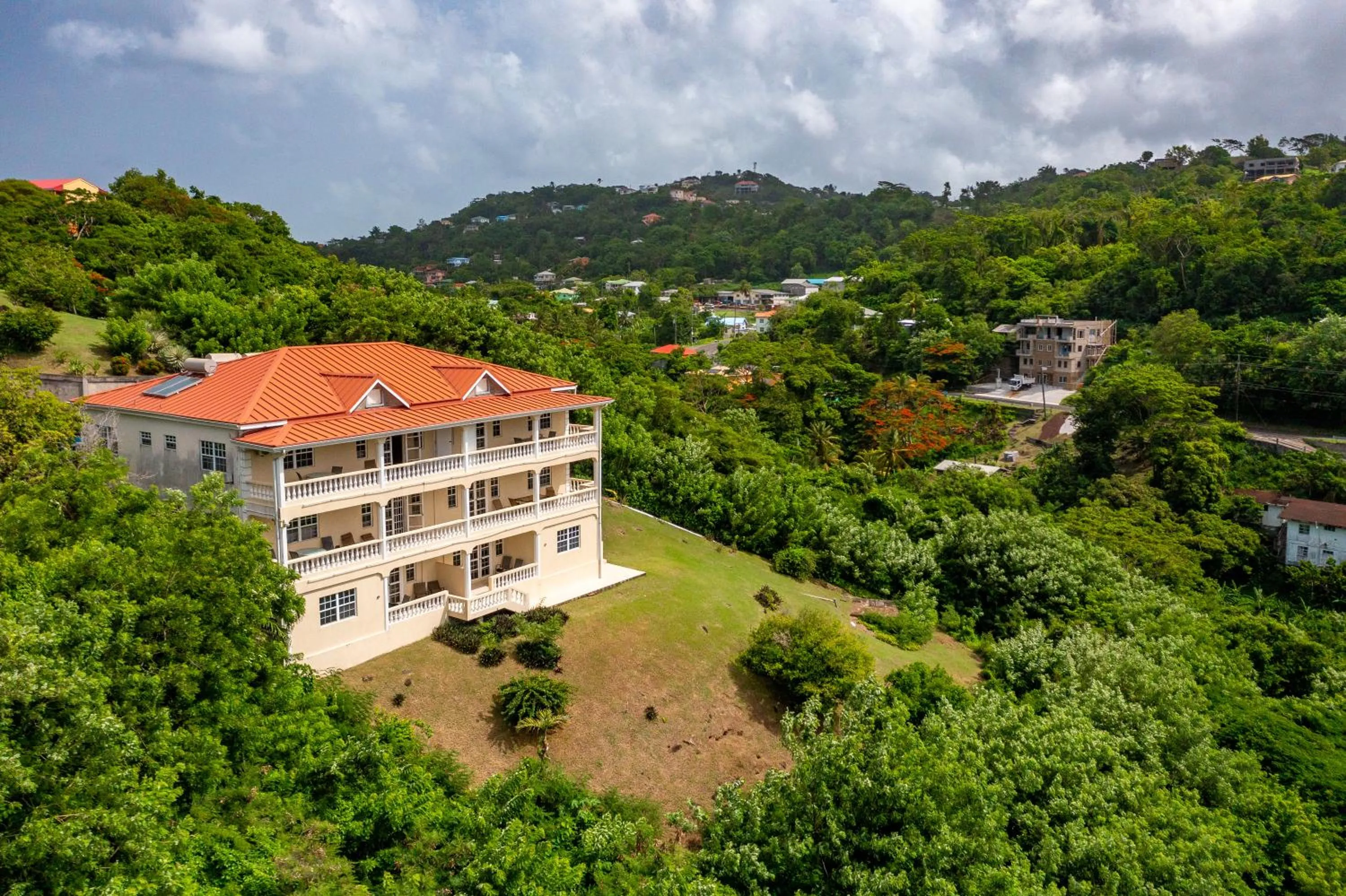 Property building in Woburn Villas