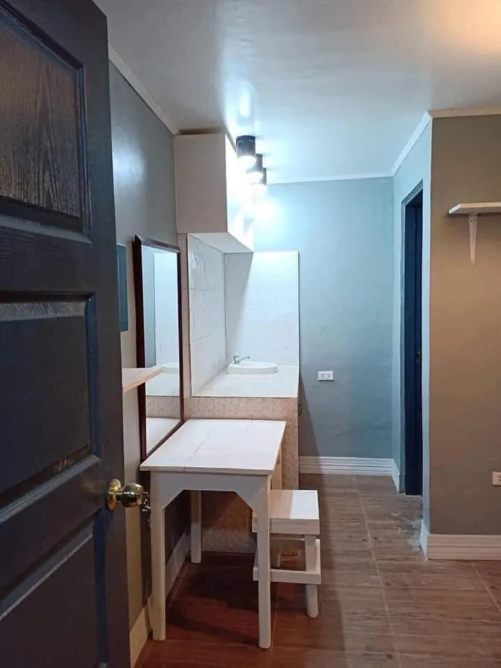 Bed in 25th RESIDENCES- LACSON BACOLOD