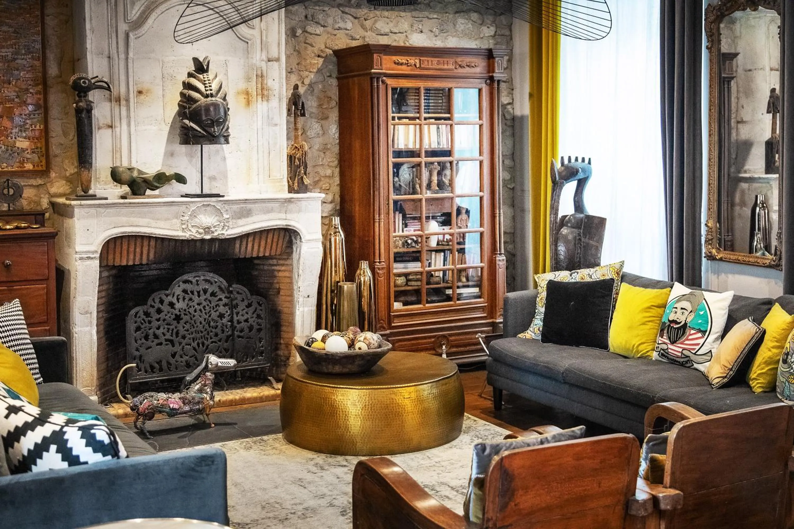 Living room in LA BELLÊME BLEUE