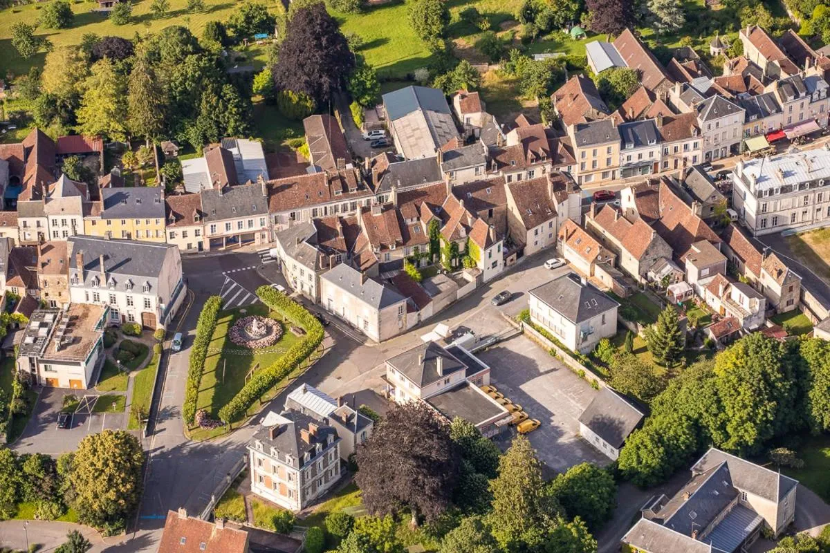 Property building in LA BELLÊME BLEUE