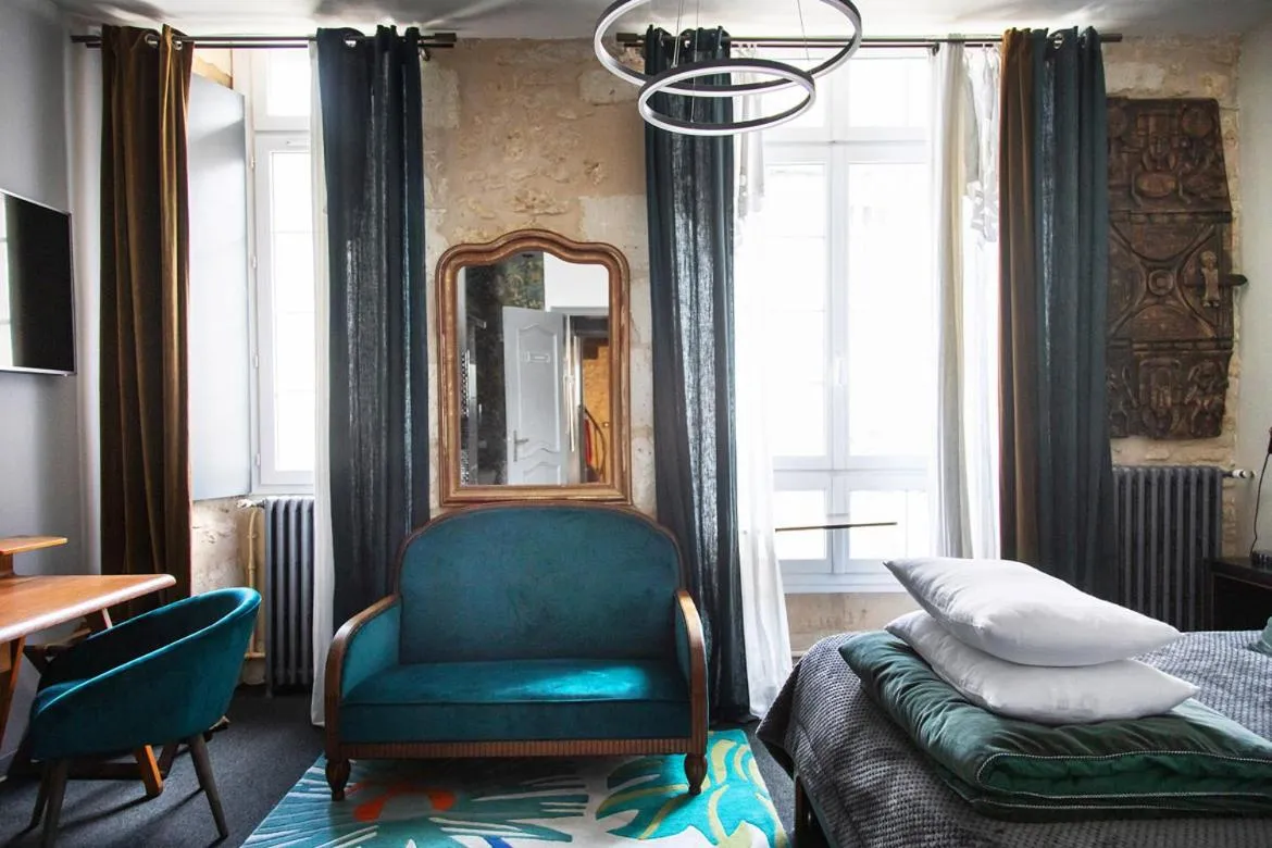 Bed in LA BELLÊME BLEUE