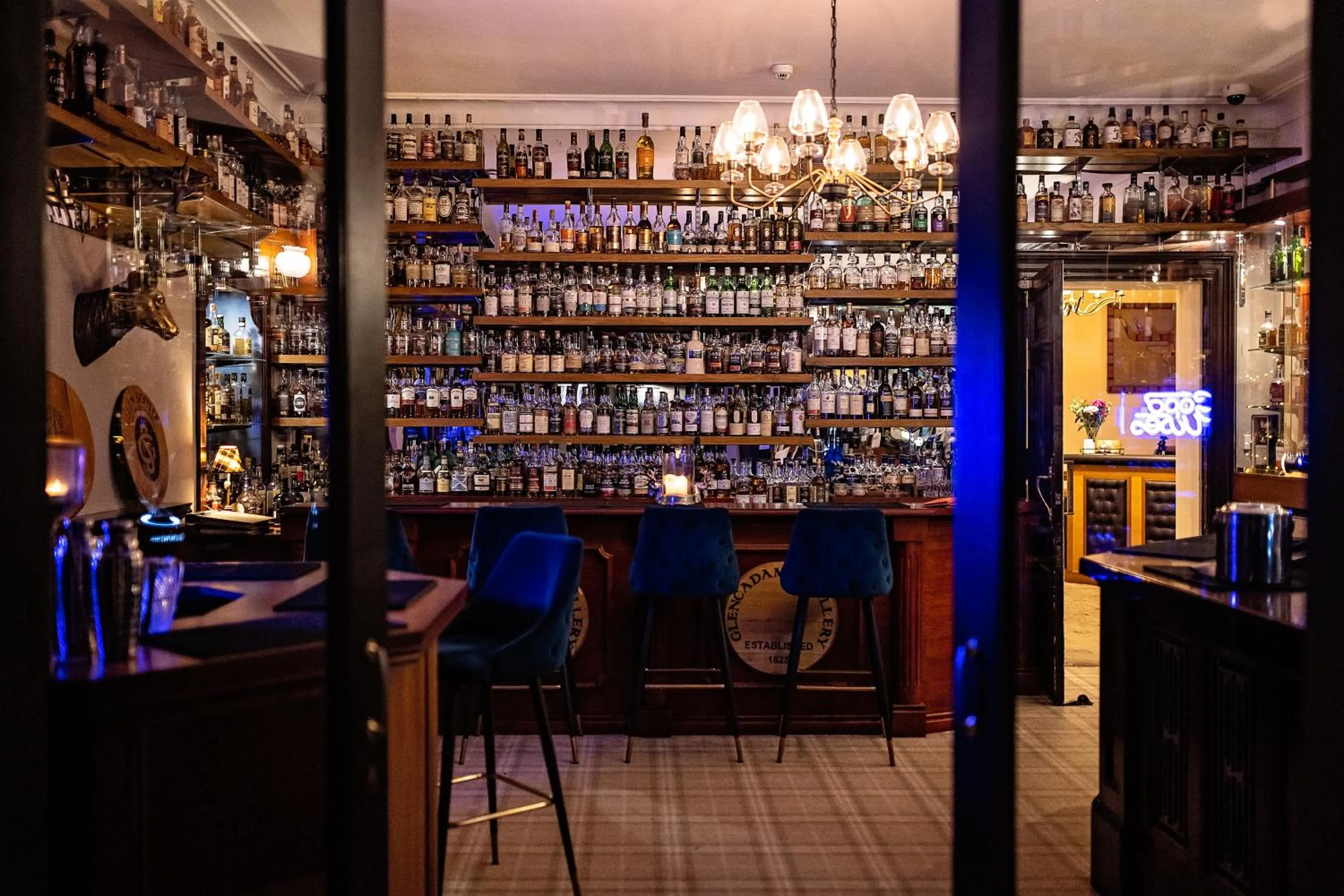 Lounge or bar in Glenesk Hotel