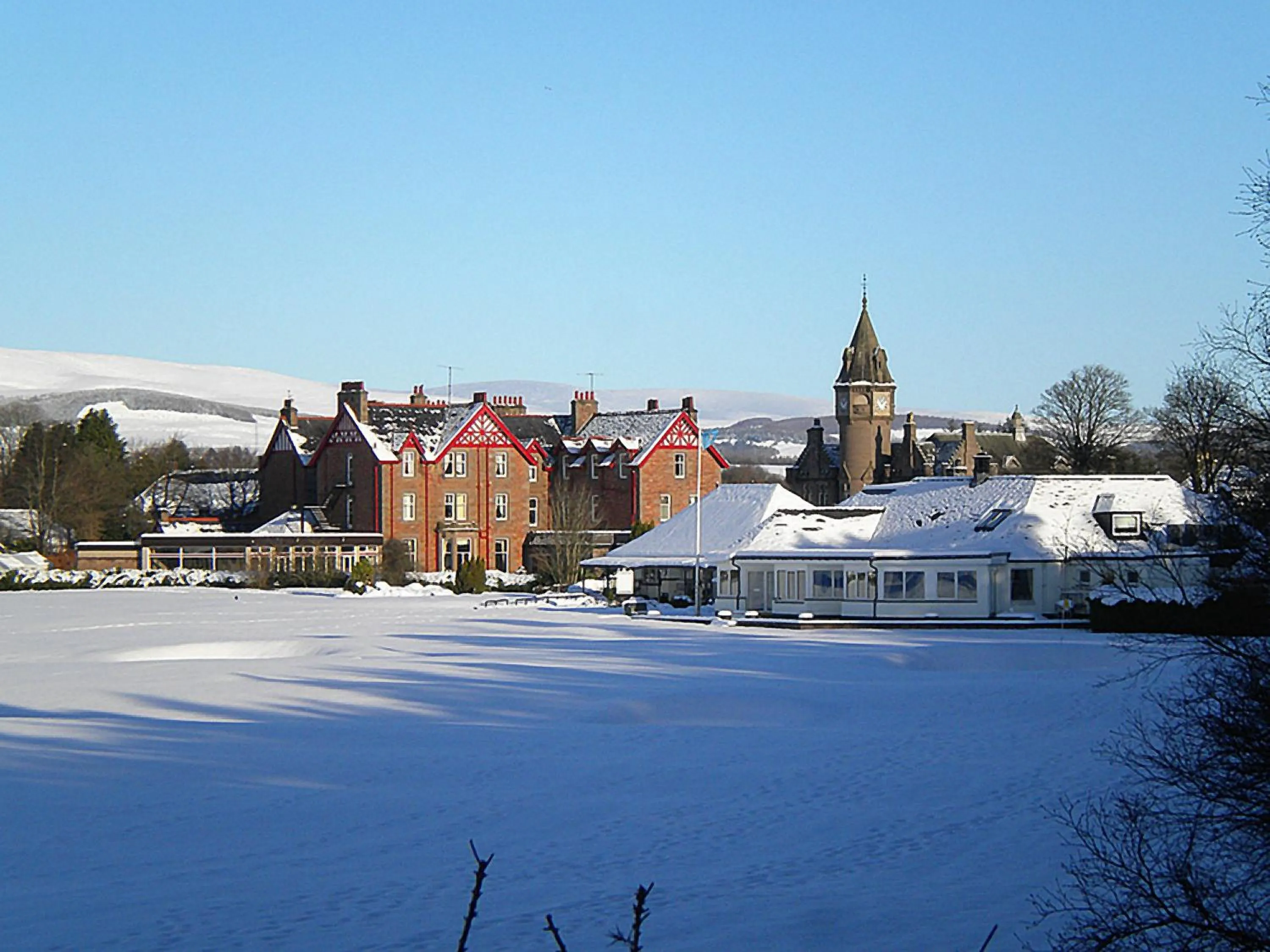 Golfcourse in Glenesk Hotel